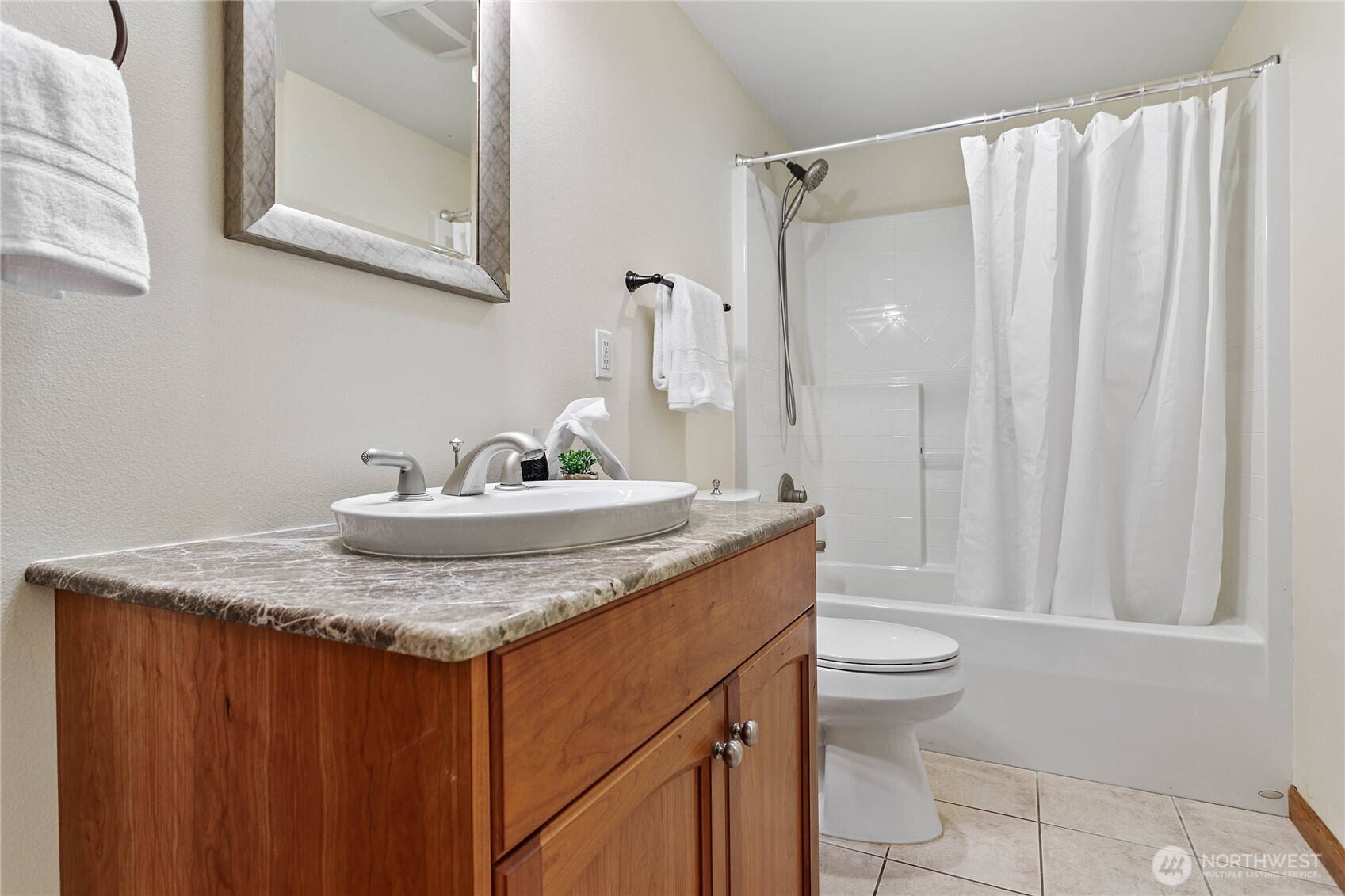 8676 Ashbury Court Property Photo 31