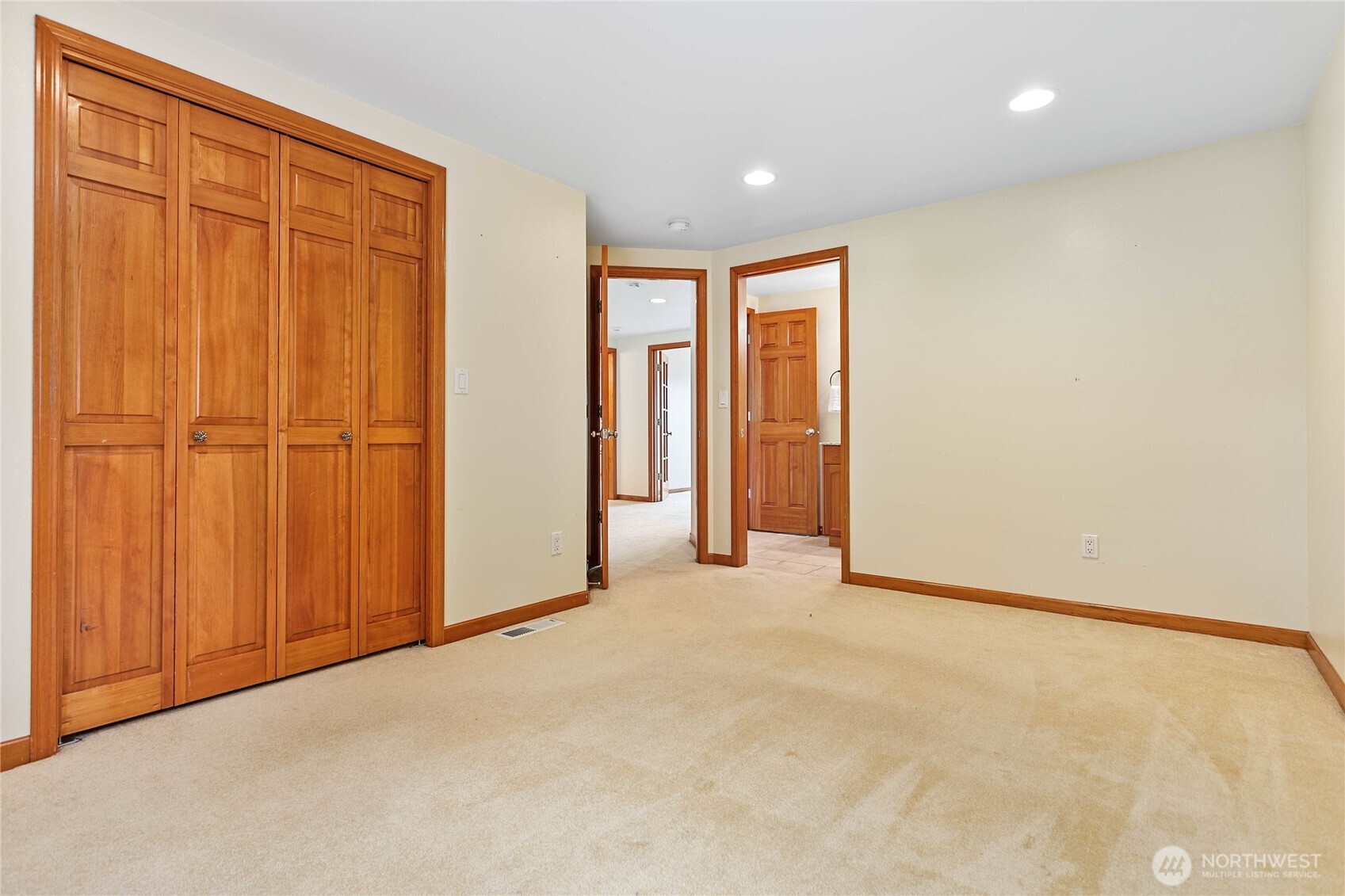 8676 Ashbury Court Property Photo 33