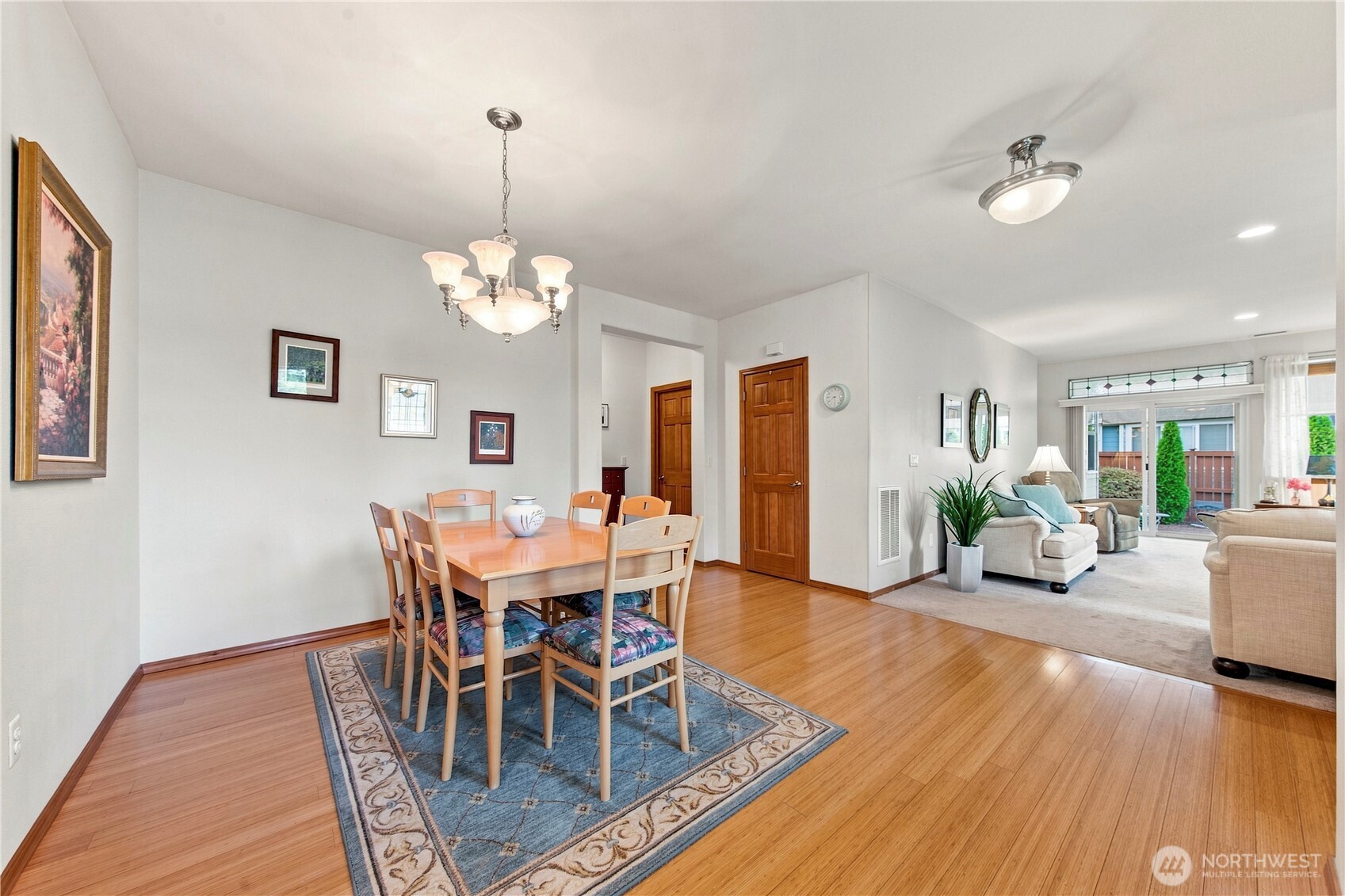 8442 Bainbridge Loop Ne Property Photo 7