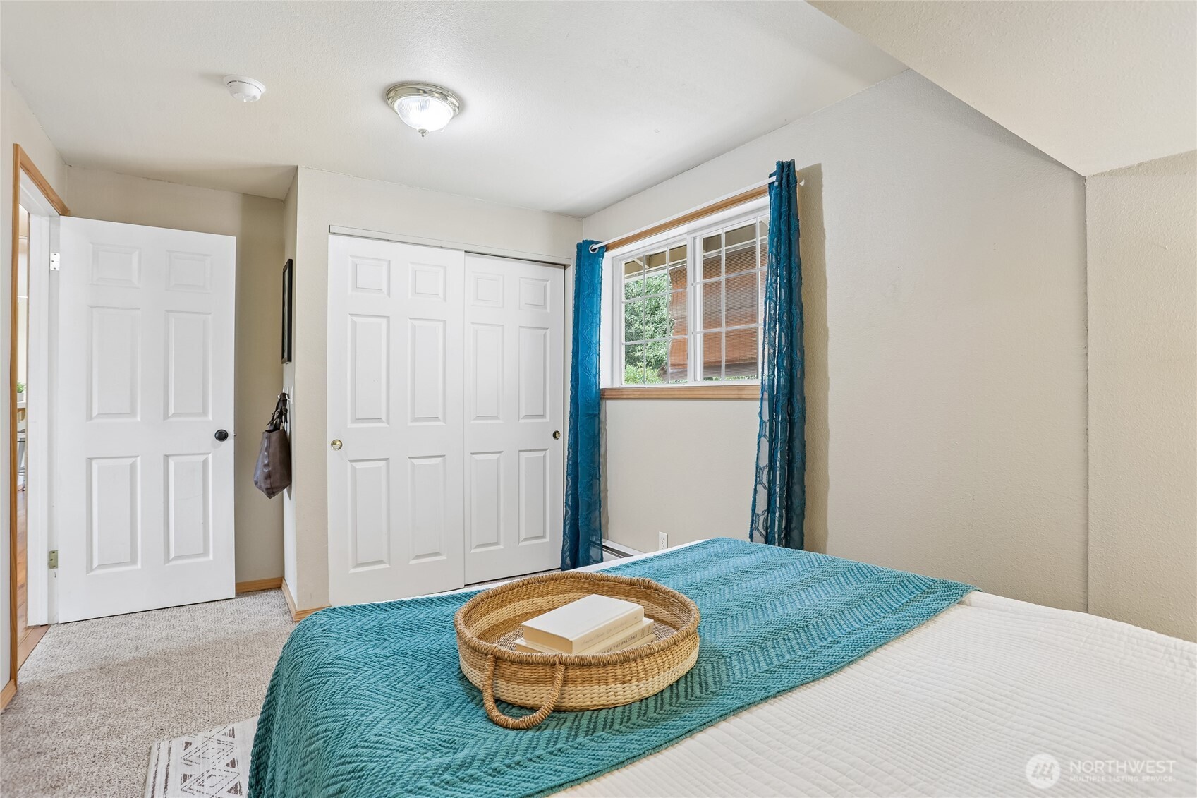 9630 160th Street Property Photo 10