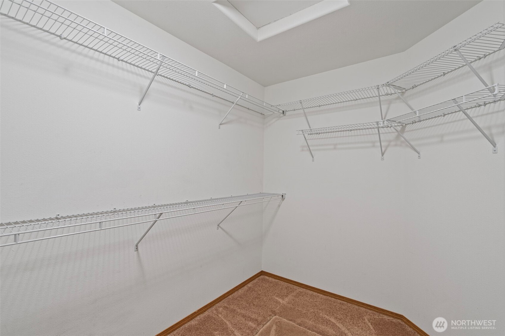 18647 Joselyn Street Property Photo 22