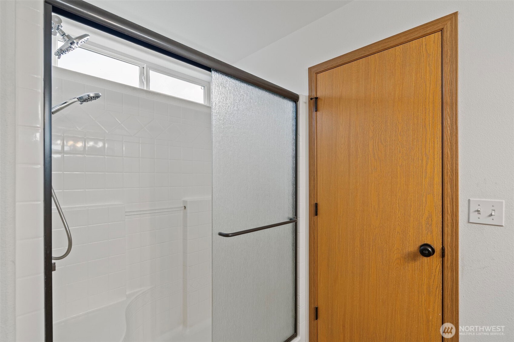 18647 Joselyn Street Property Photo 23