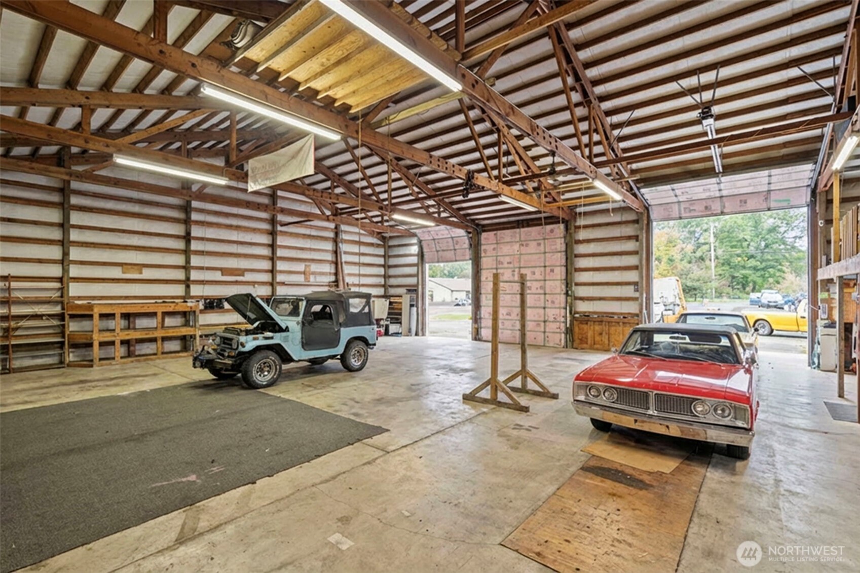 18647 Joselyn Street Property Photo 31