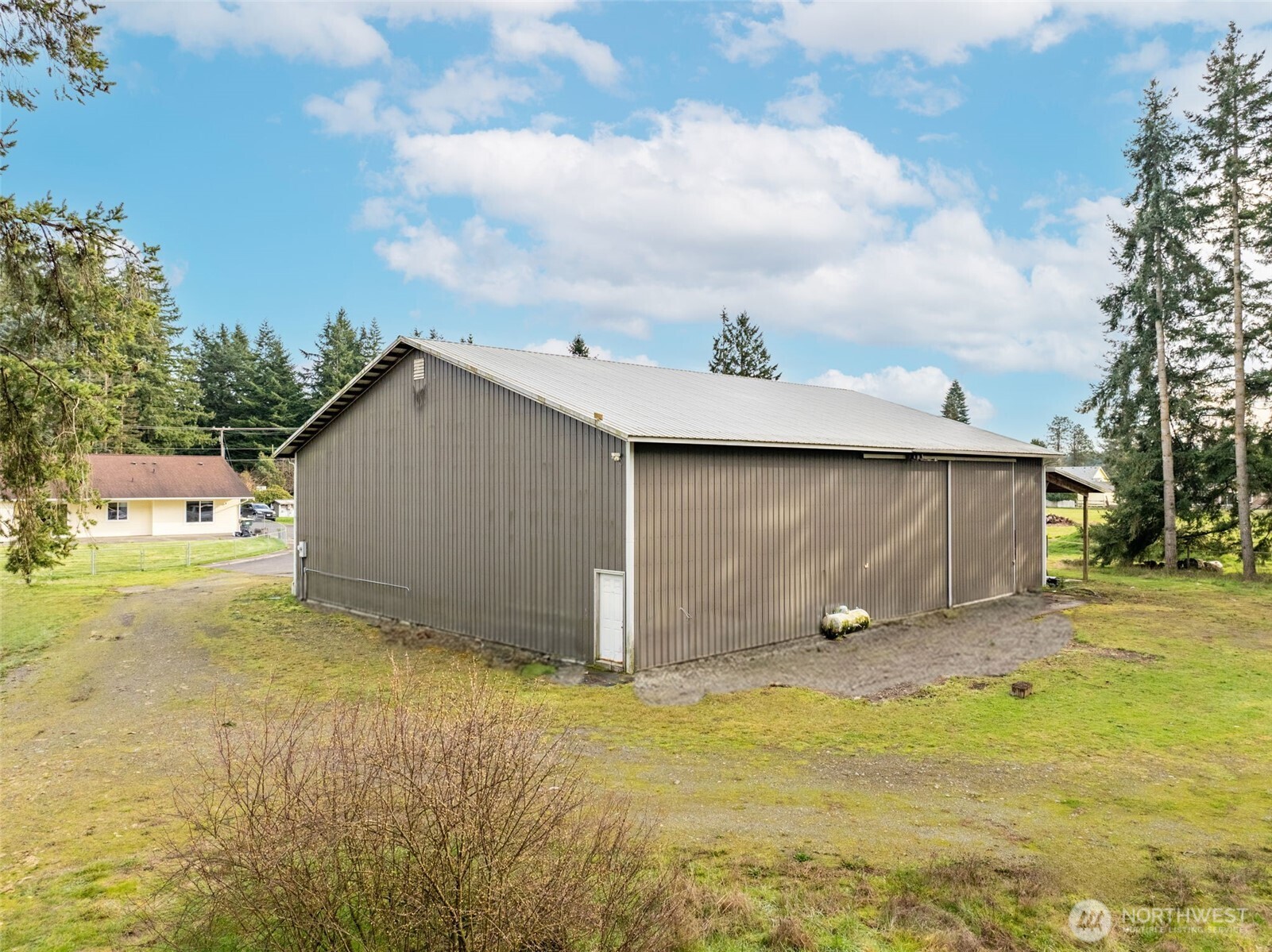 18647 Joselyn Street Property Photo 33