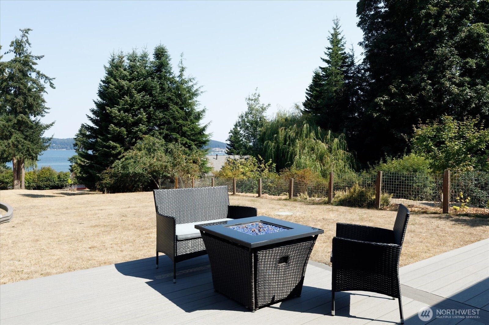 1867 Salmonberry Lane Property Photo 17