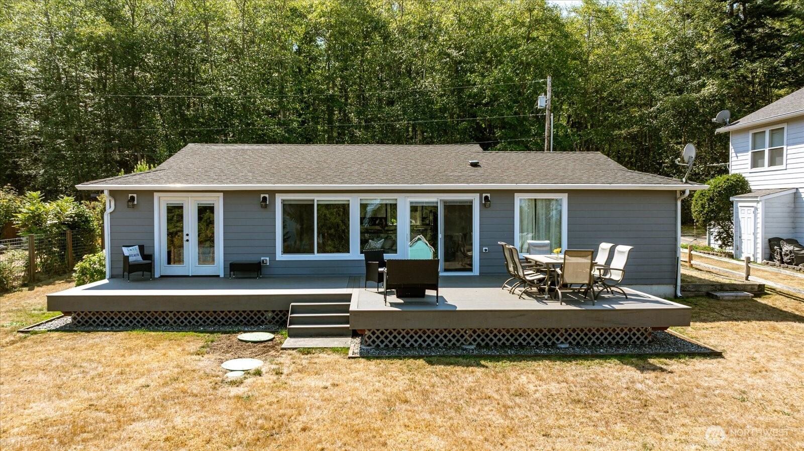 1867 Salmonberry Lane Property Photo 19