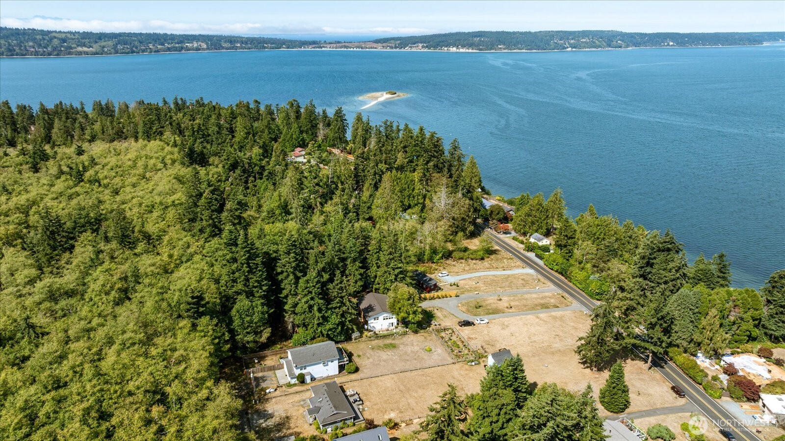 1867 Salmonberry Lane Property Photo 22