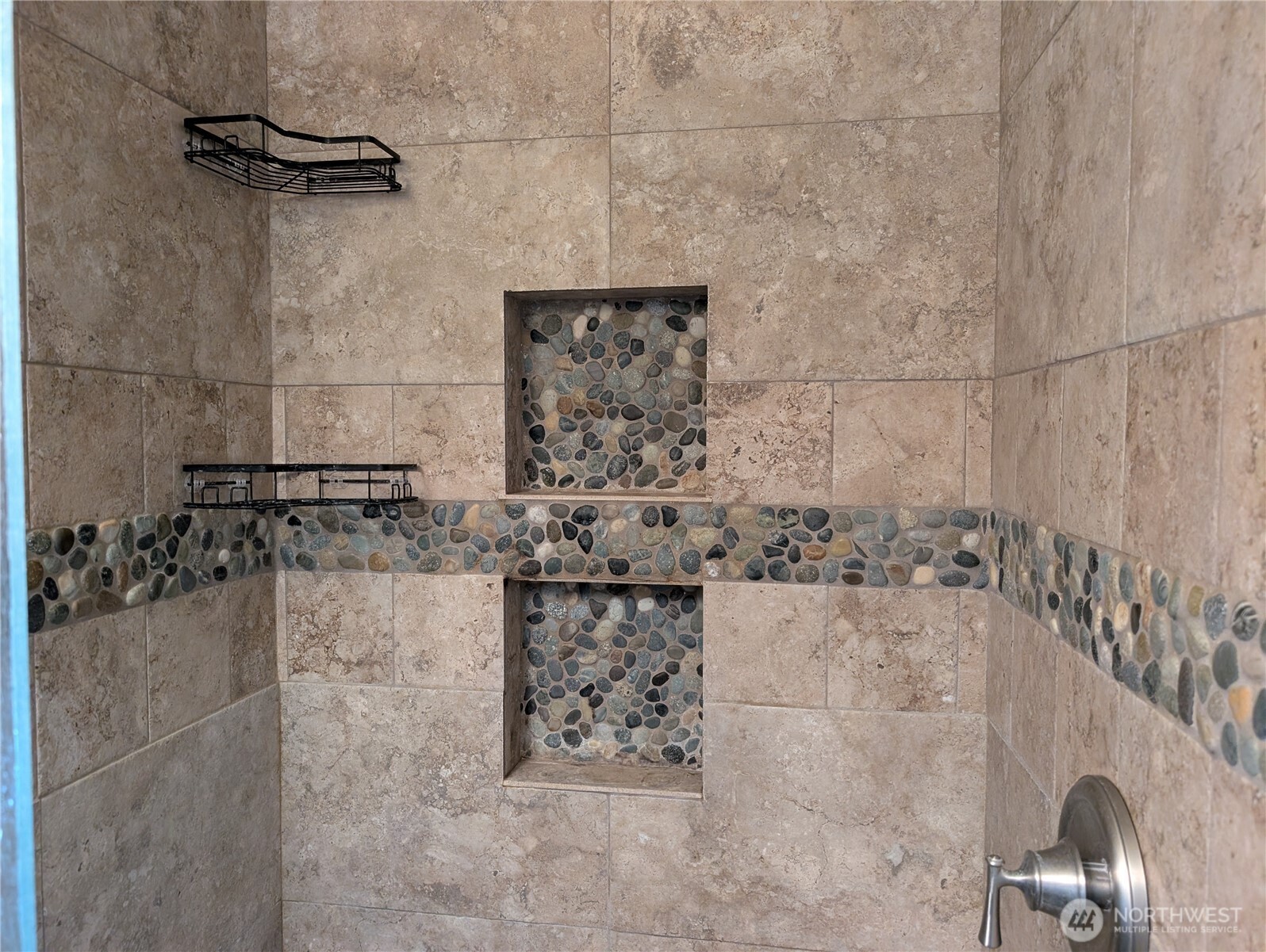 2302 Cedar Place Property Photo 15