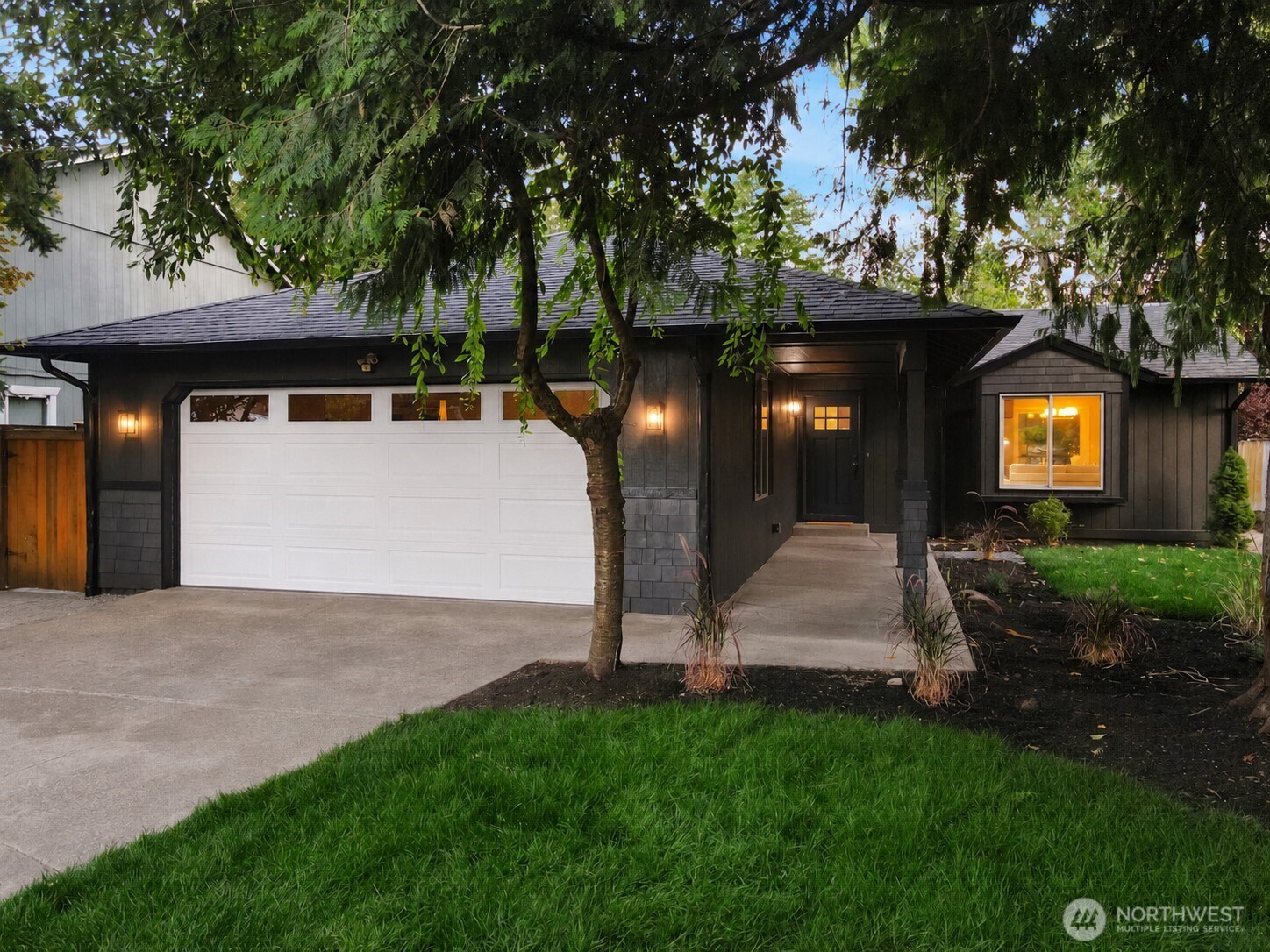 8614 158th Street Ct Property Photo 1