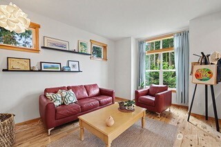 225 Bowery Loop Property Photo 7