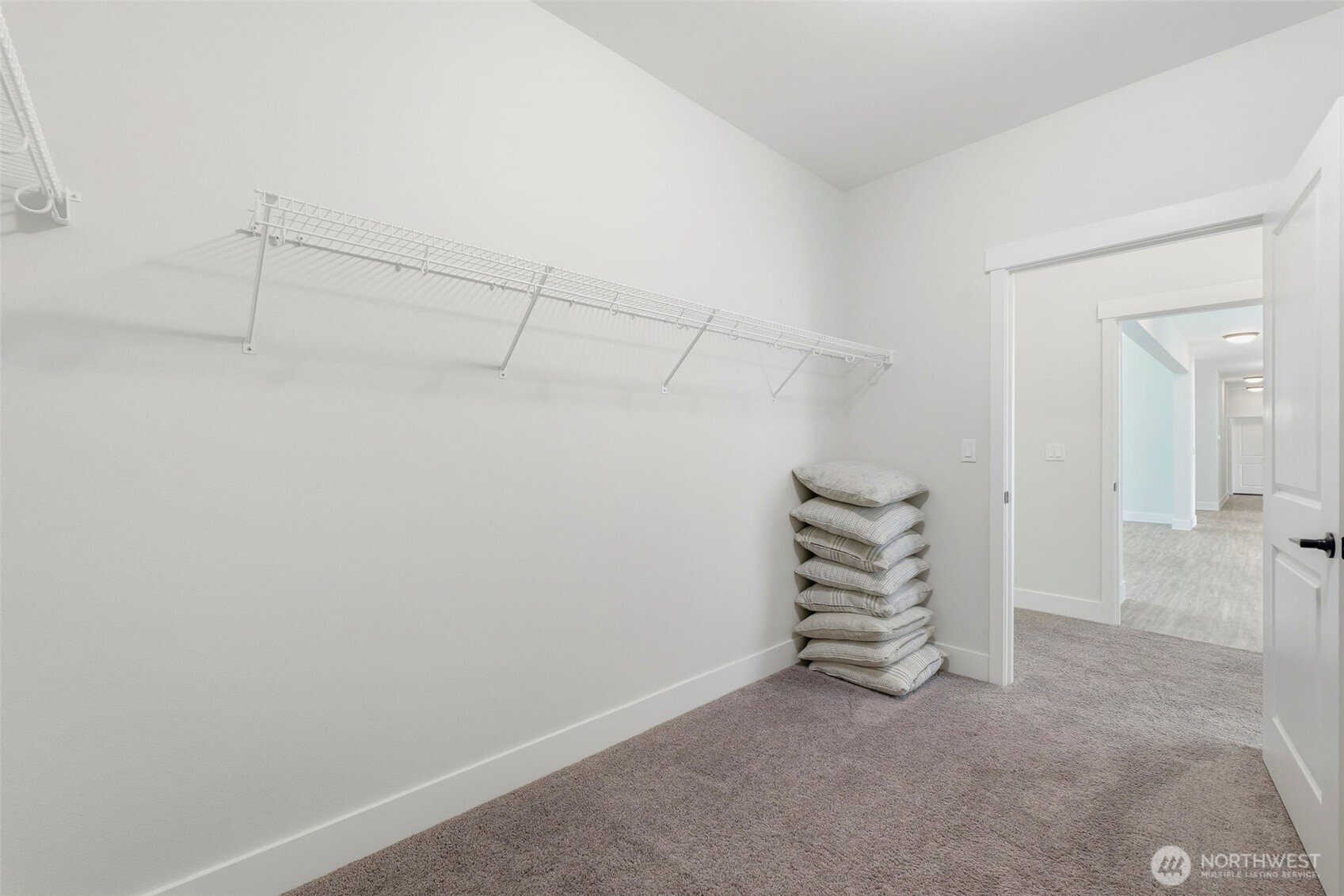 230 Conine Street Property Photo 25