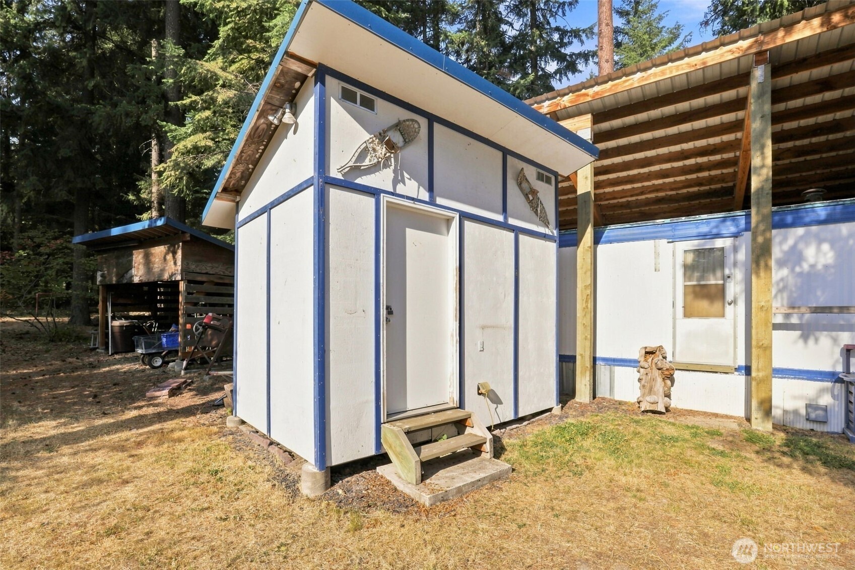 570 W Pacific Avenue Property Photo 13