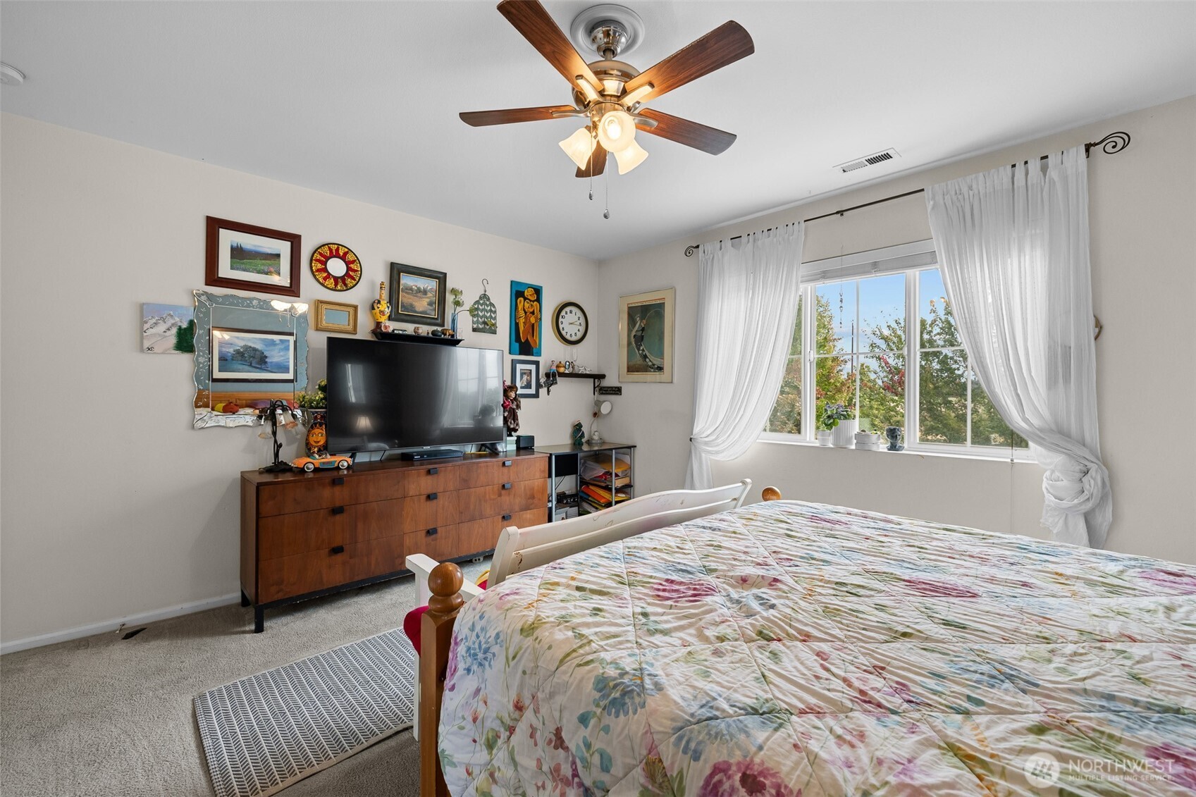 5944 Balustrade Boulevard Property Photo 19