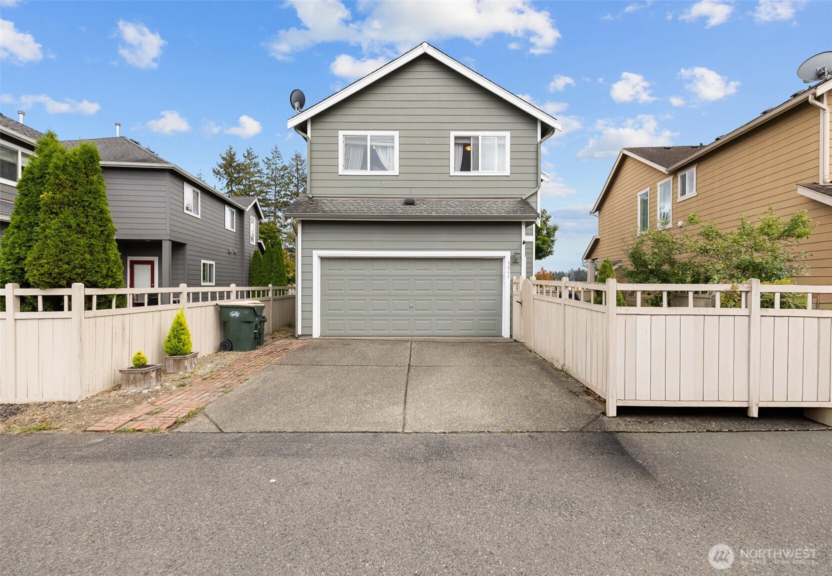 5944 Balustrade Boulevard Property Photo 33
