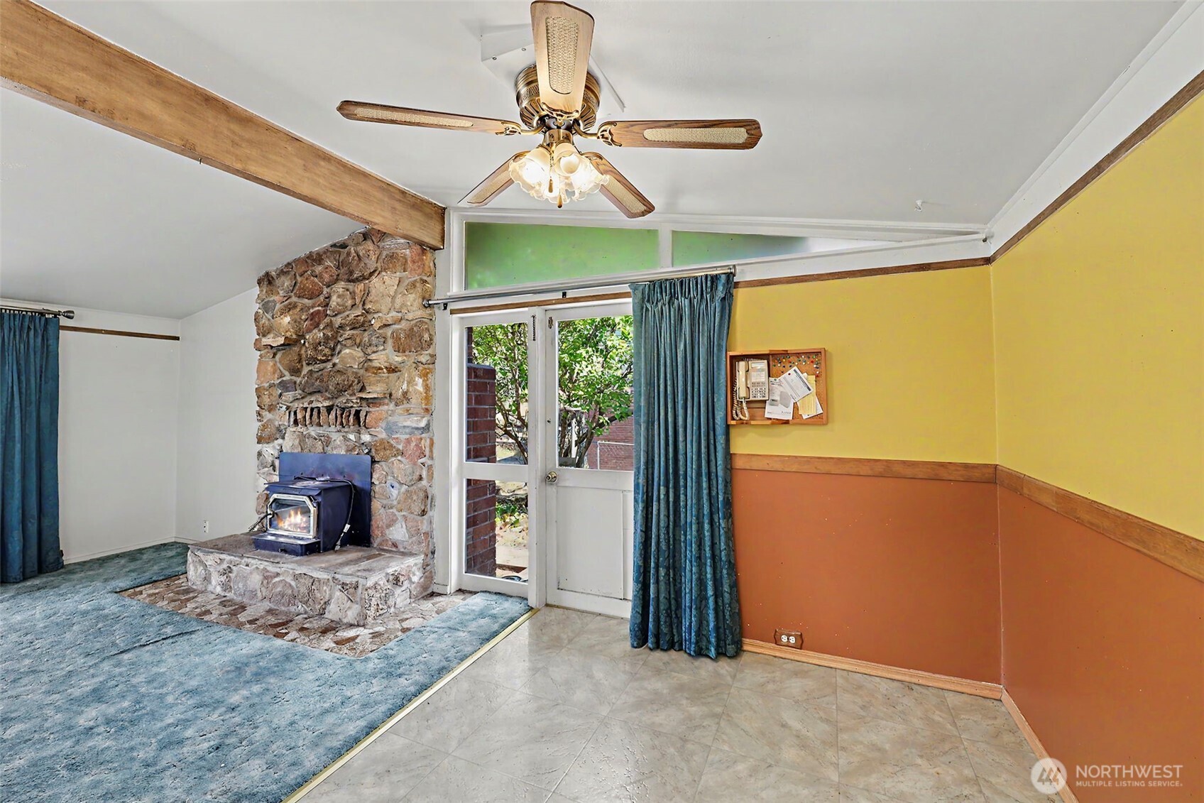 3827 S 176th Street Property Photo 5