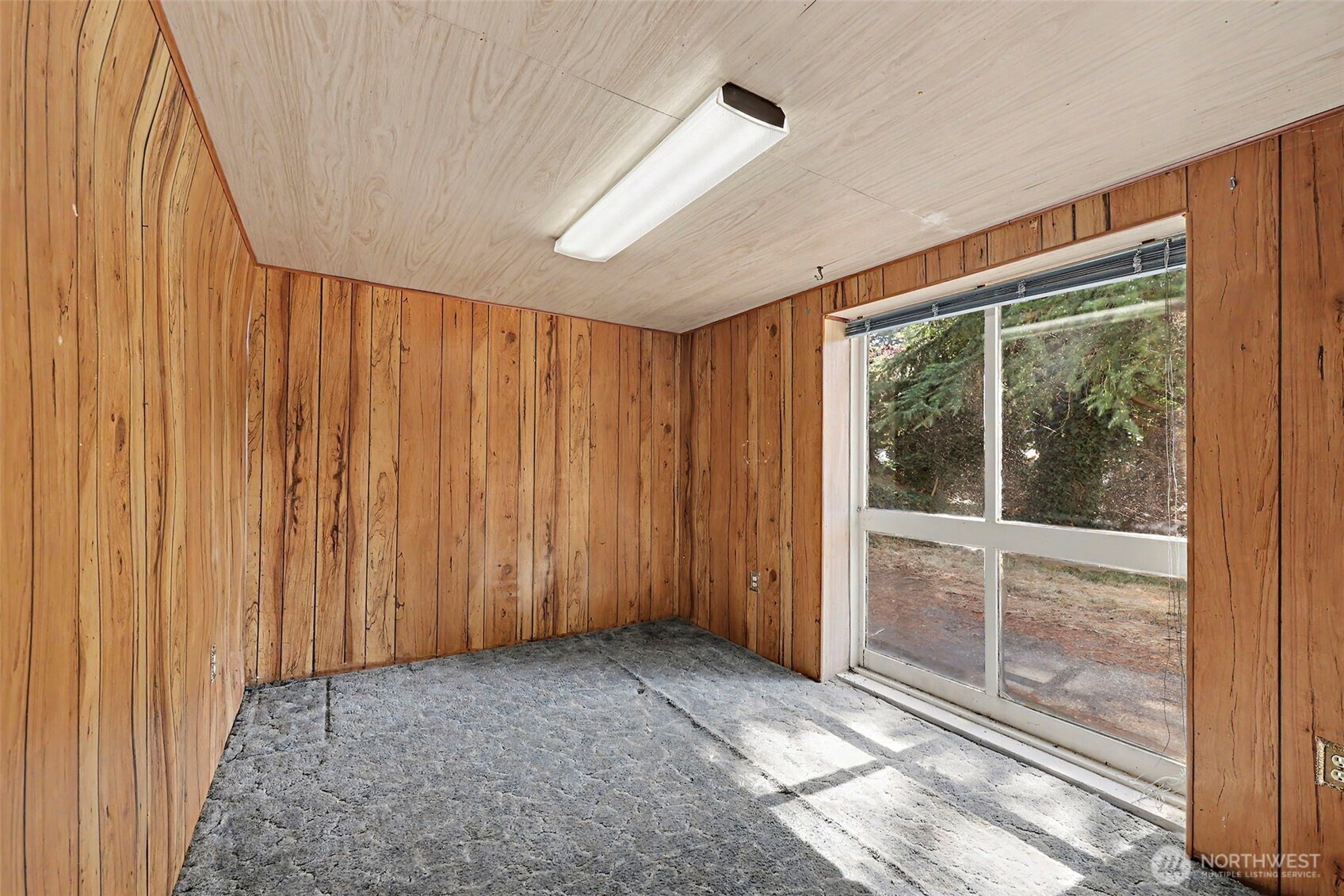 3827 S 176th Street Property Photo 19