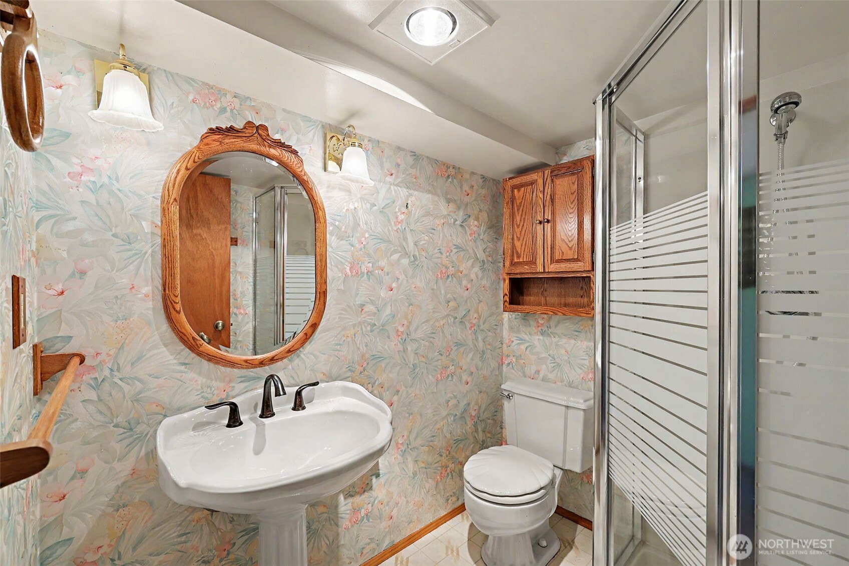3827 S 176th Street Property Photo 21