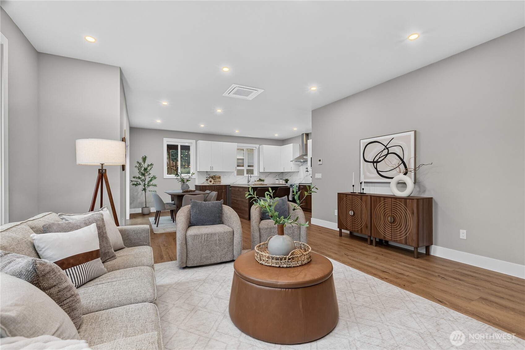 20 Sweetclover Circle Property Photo 5