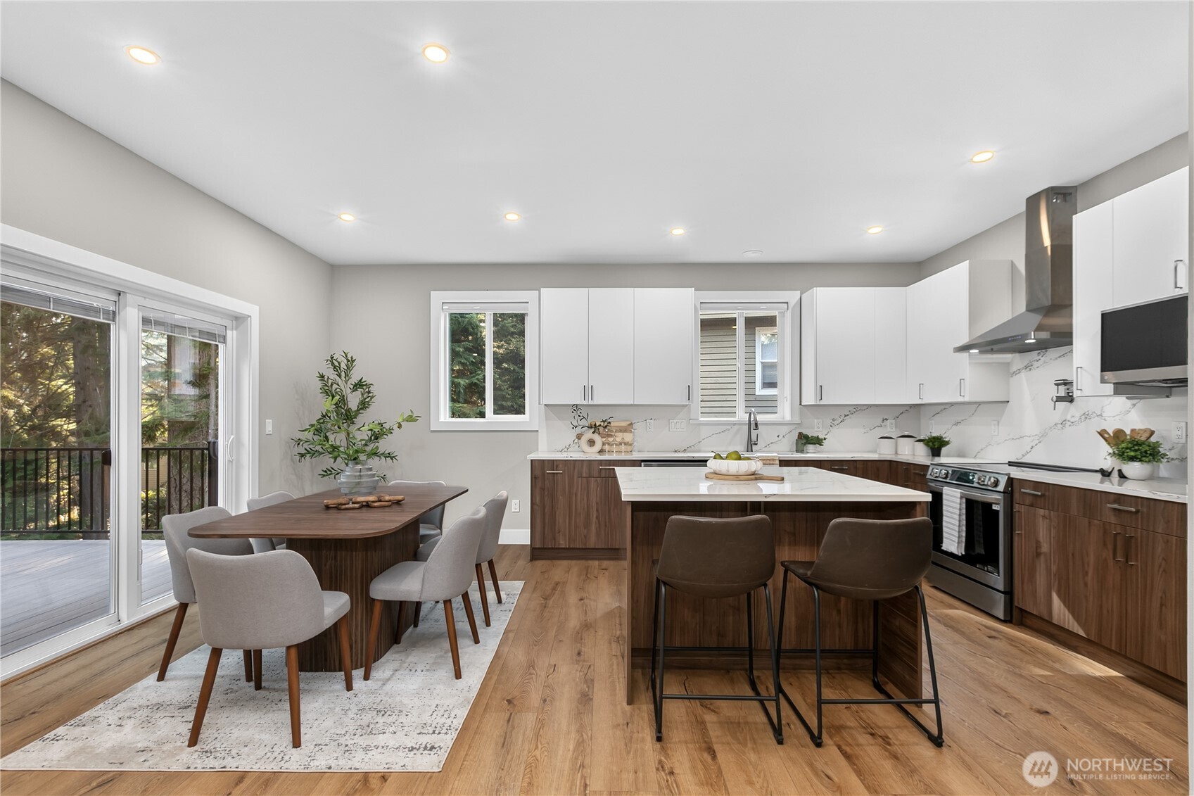 20 Sweetclover Circle Property Photo 7