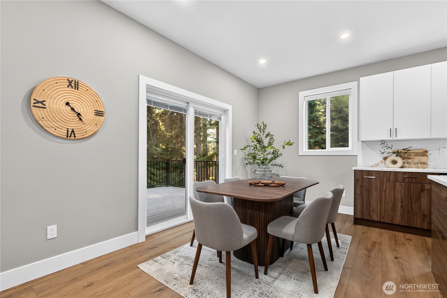 20 Sweetclover Circle Property Photo 8