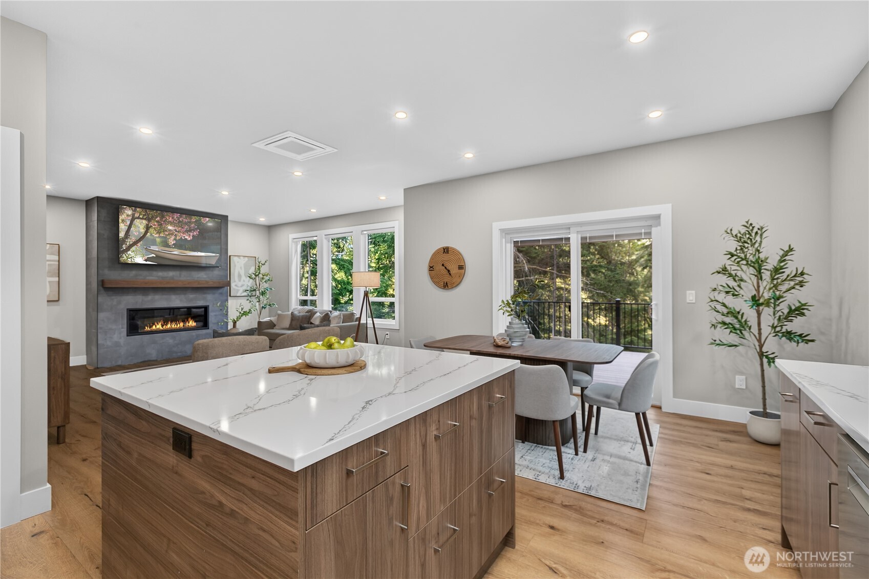 20 Sweetclover Circle Property Photo 10