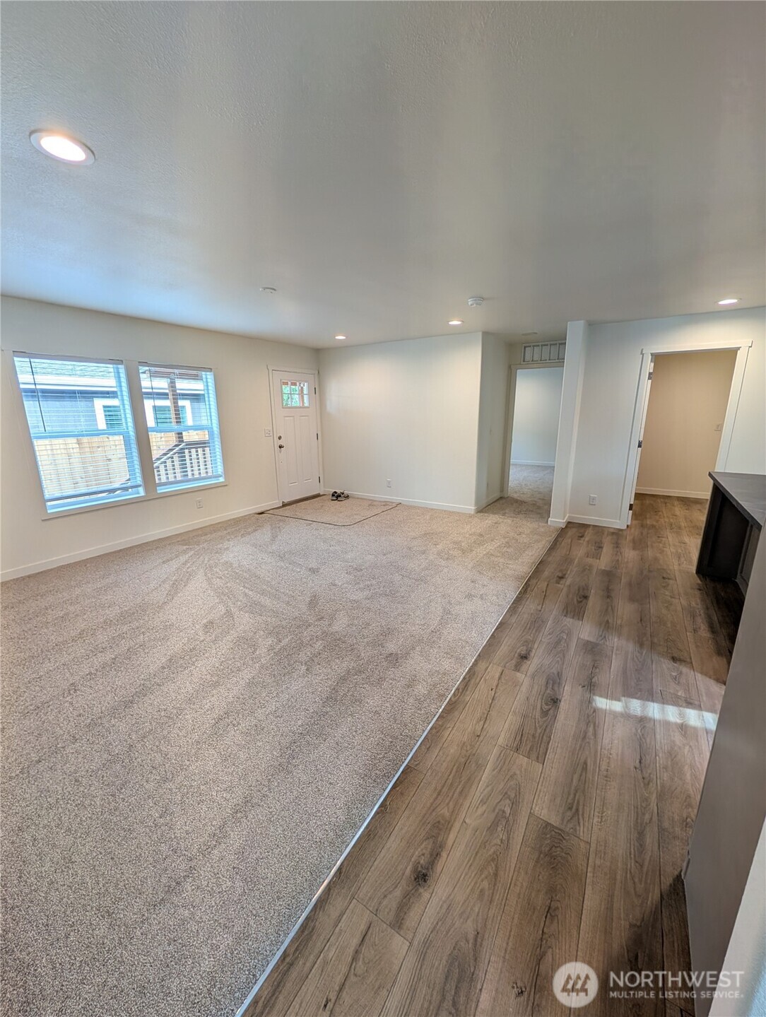 509 Nw Fir Property Photo 11