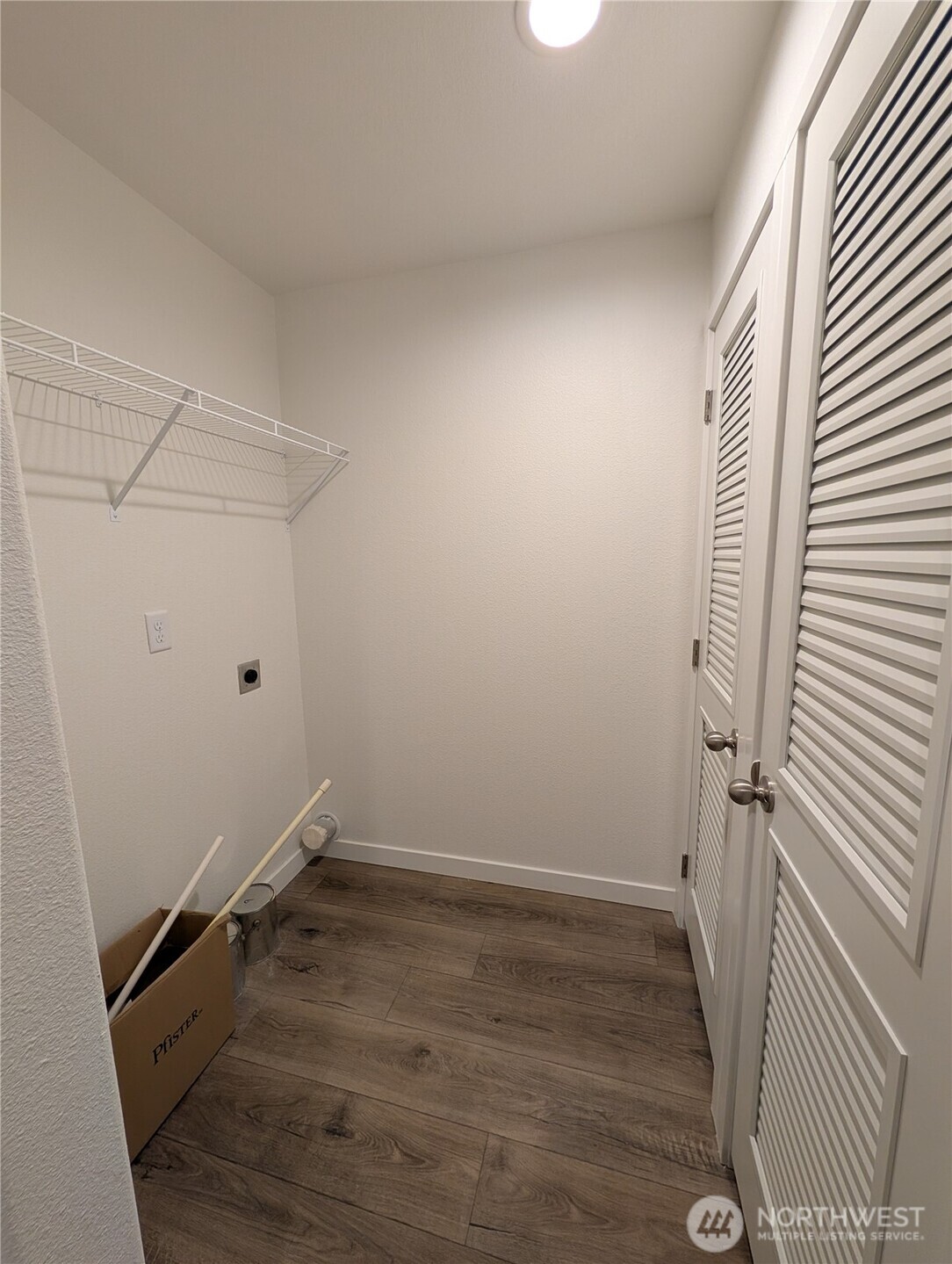 509 Nw Fir Property Photo 15