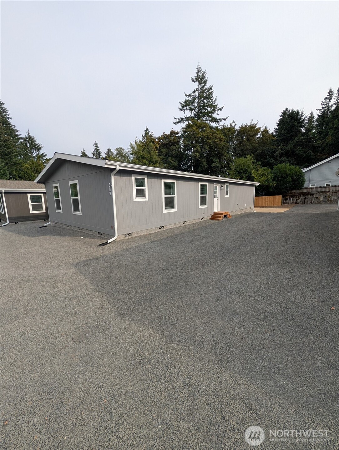 509 Nw Fir Property Photo 16