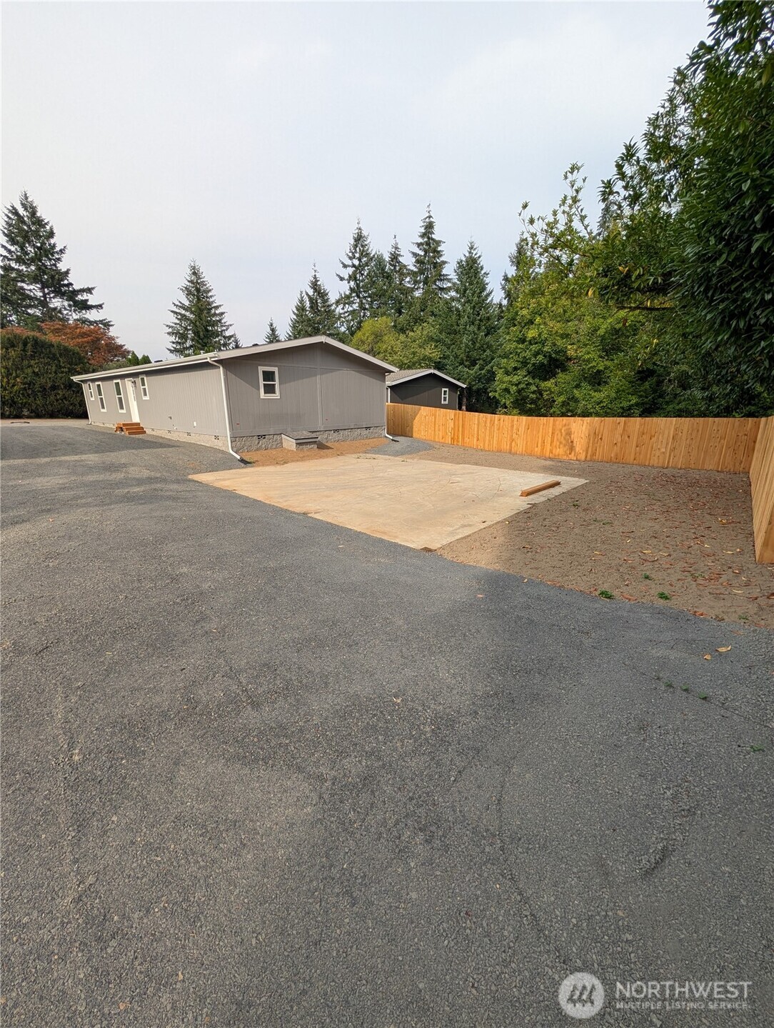 509 Nw Fir Property Photo 17
