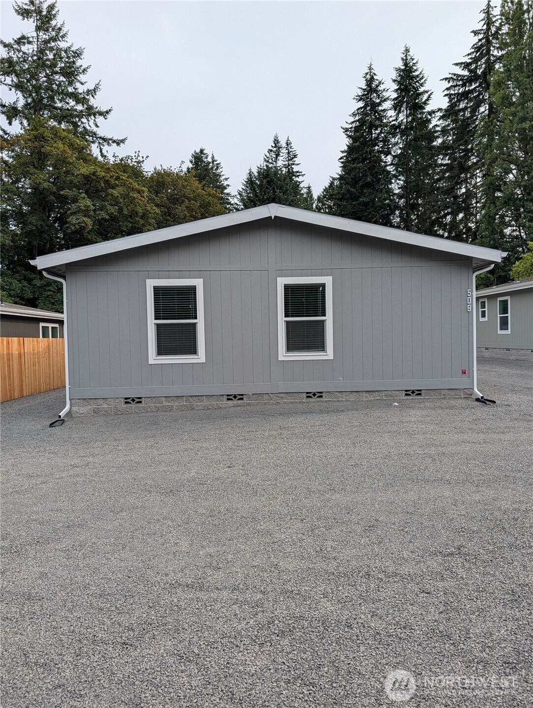 509 Nw Fir Property Photo 19