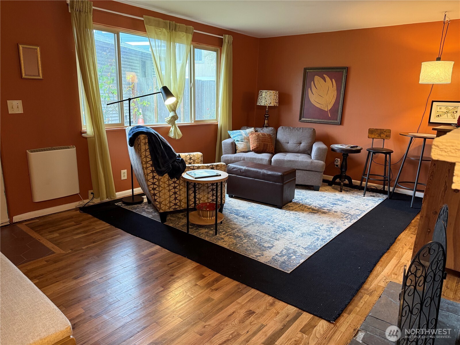 9624 Renton Avenue A Property Photo 8