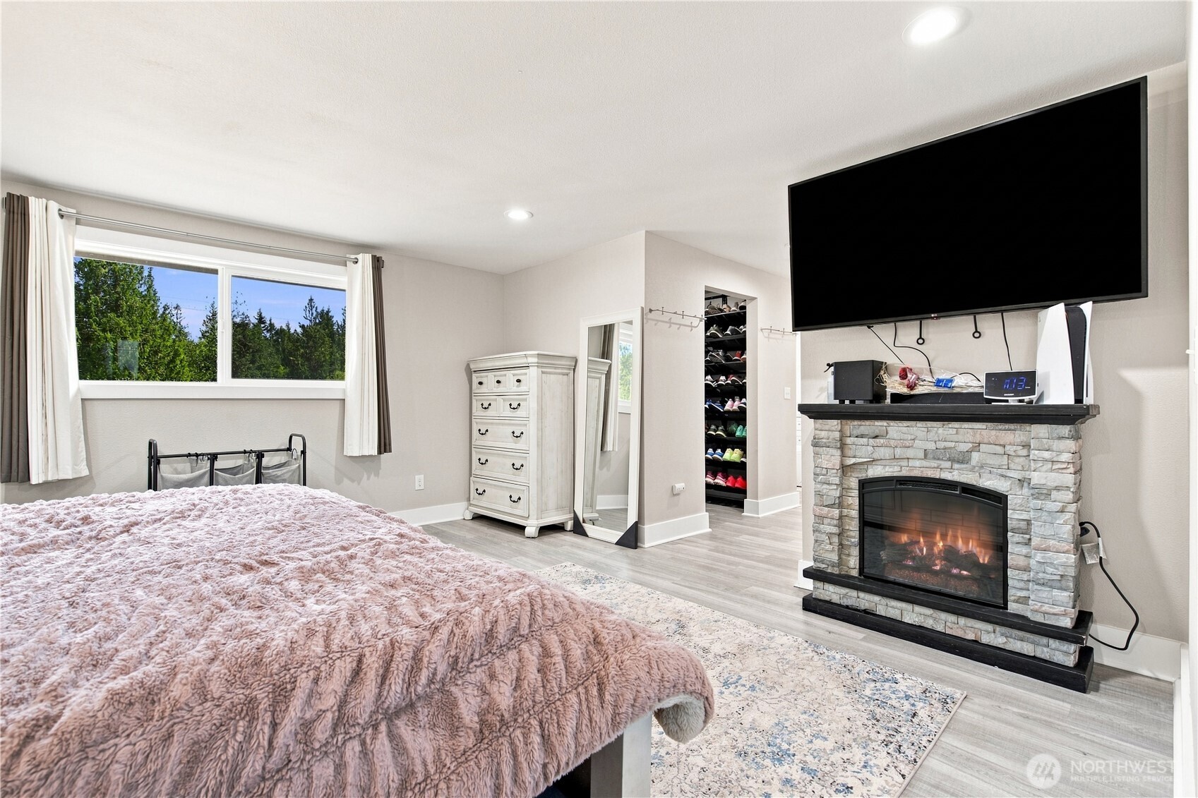 5253 Banner Road Property Photo 16