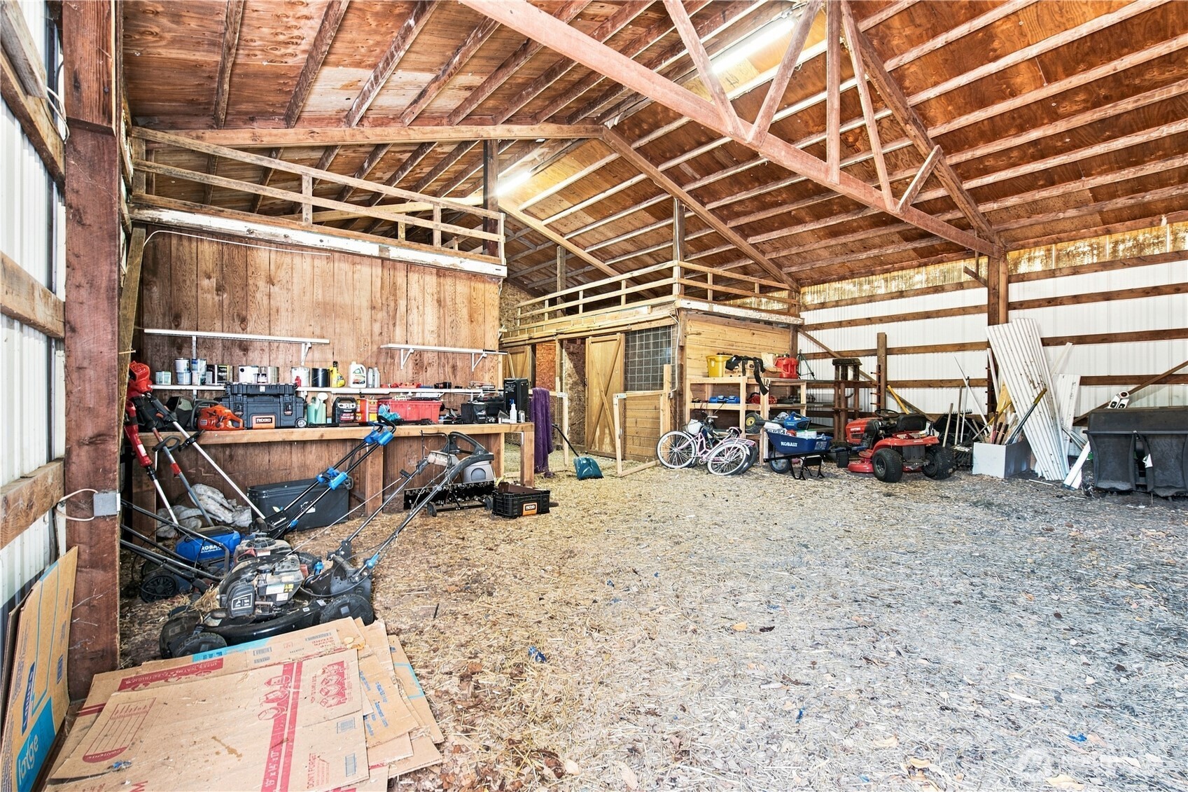 5253 Banner Road Property Photo 38