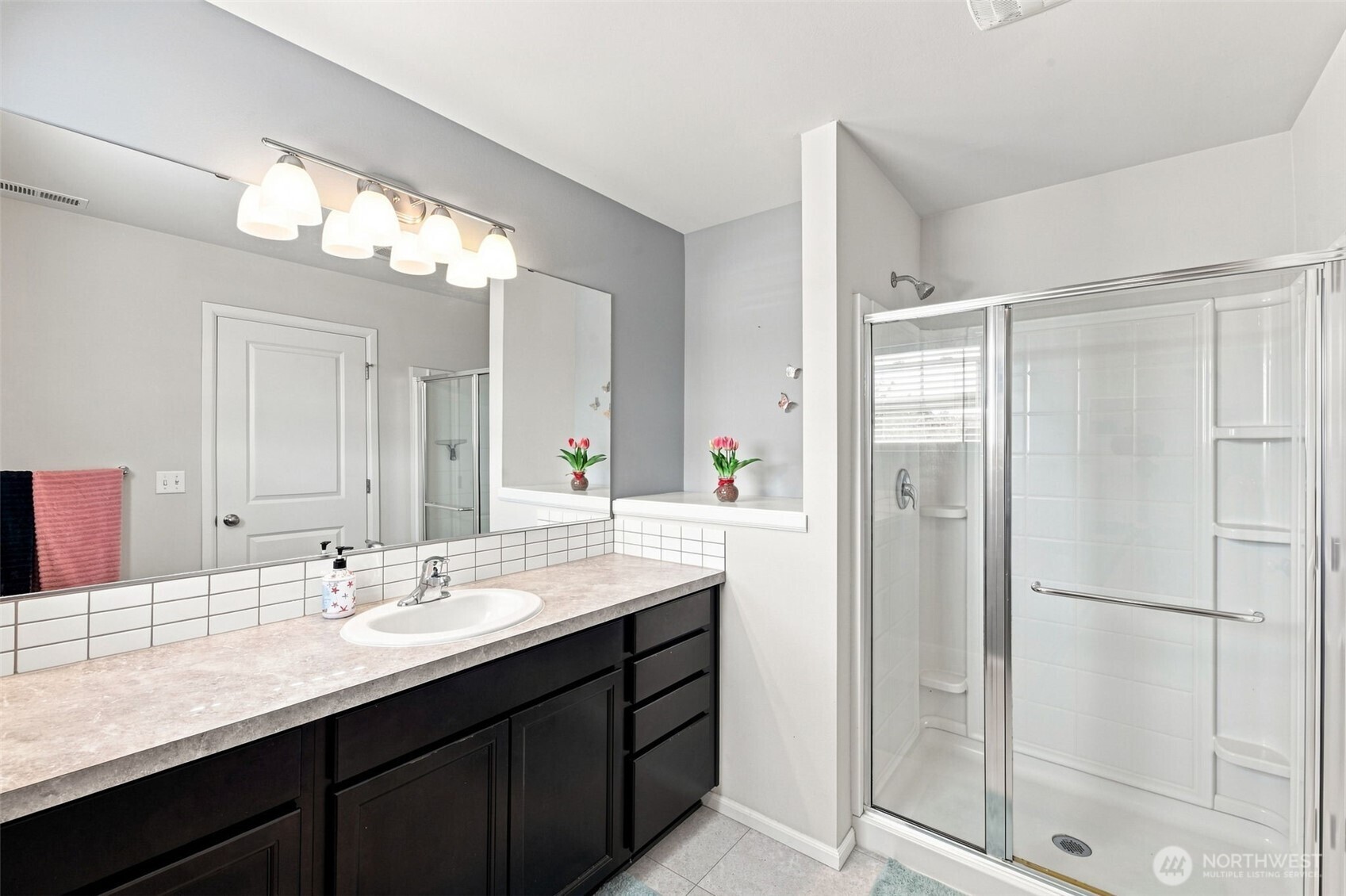 17713 Juniper Street Property Photo 10
