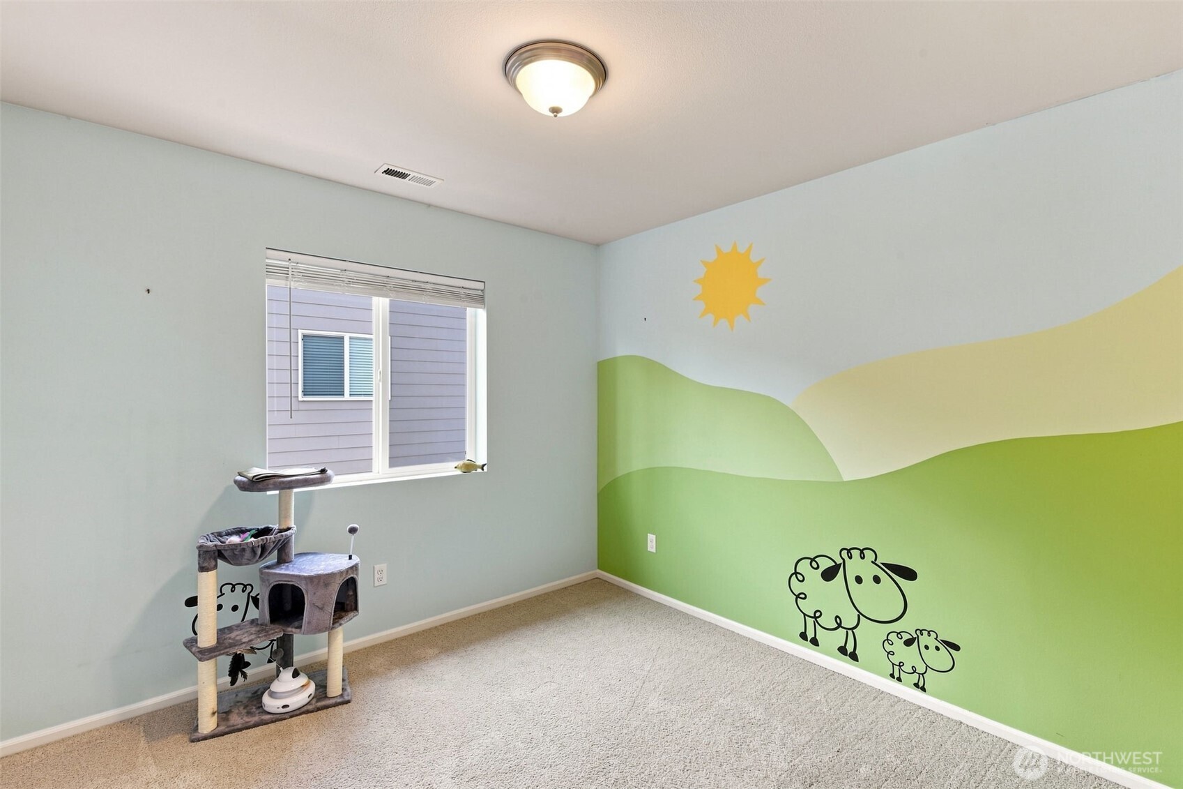 17713 Juniper Street Property Photo 11
