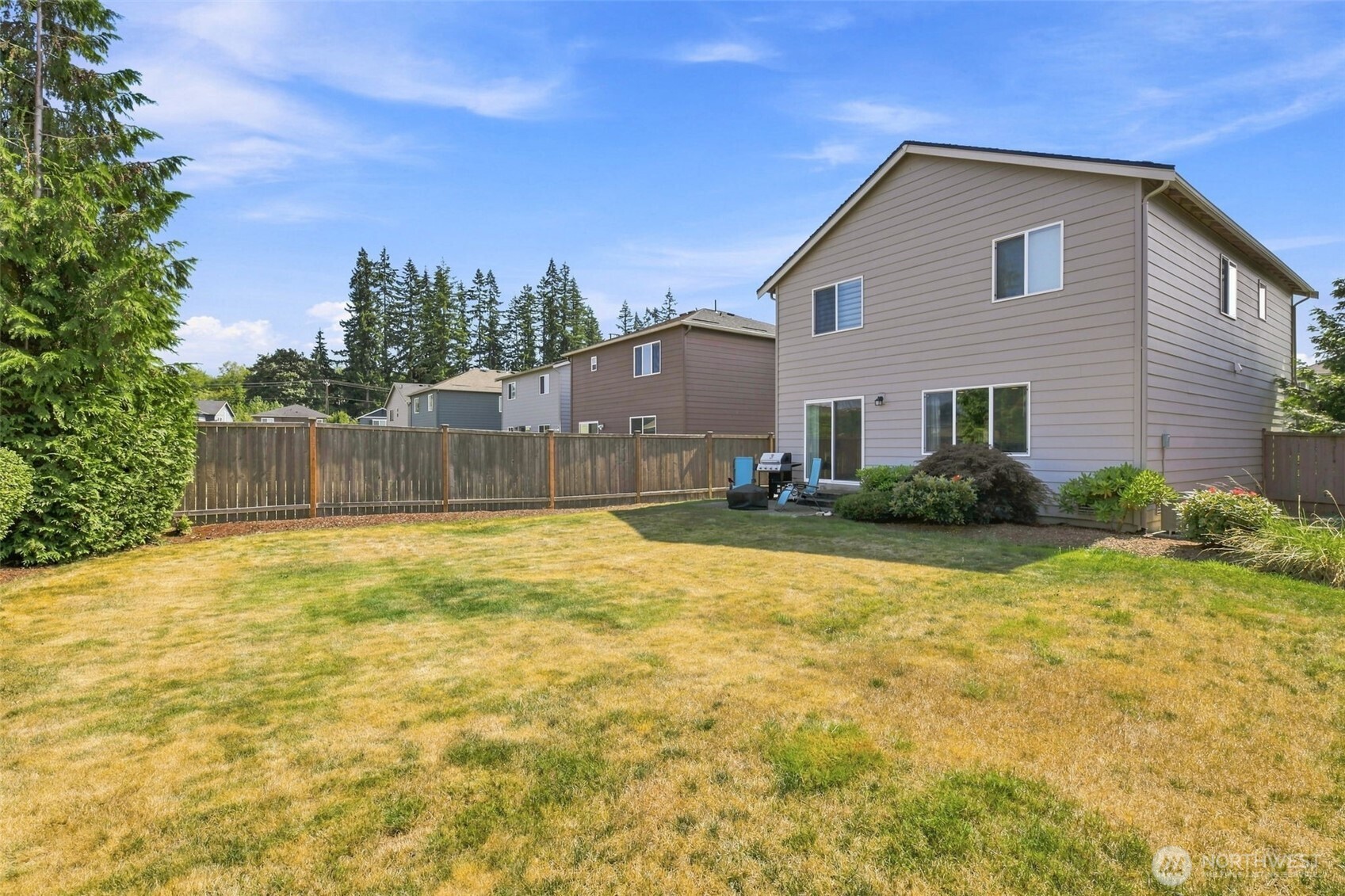 17713 Juniper Street Property Photo 16