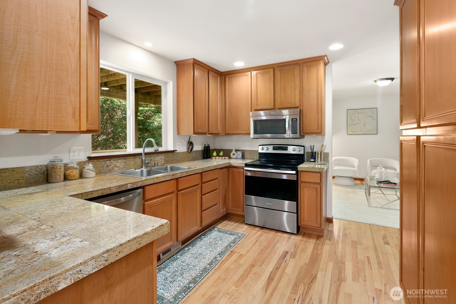 8017 64th Street Property Photo 7