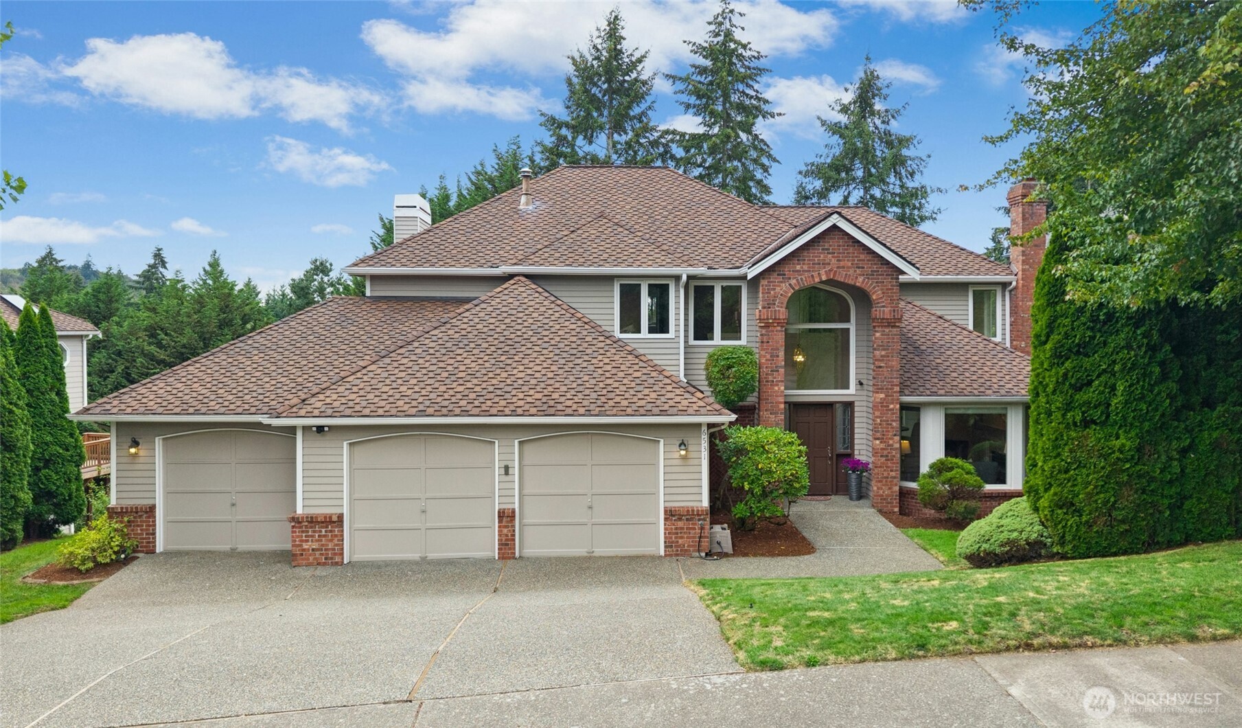 6531 154th Place Property Photo 1