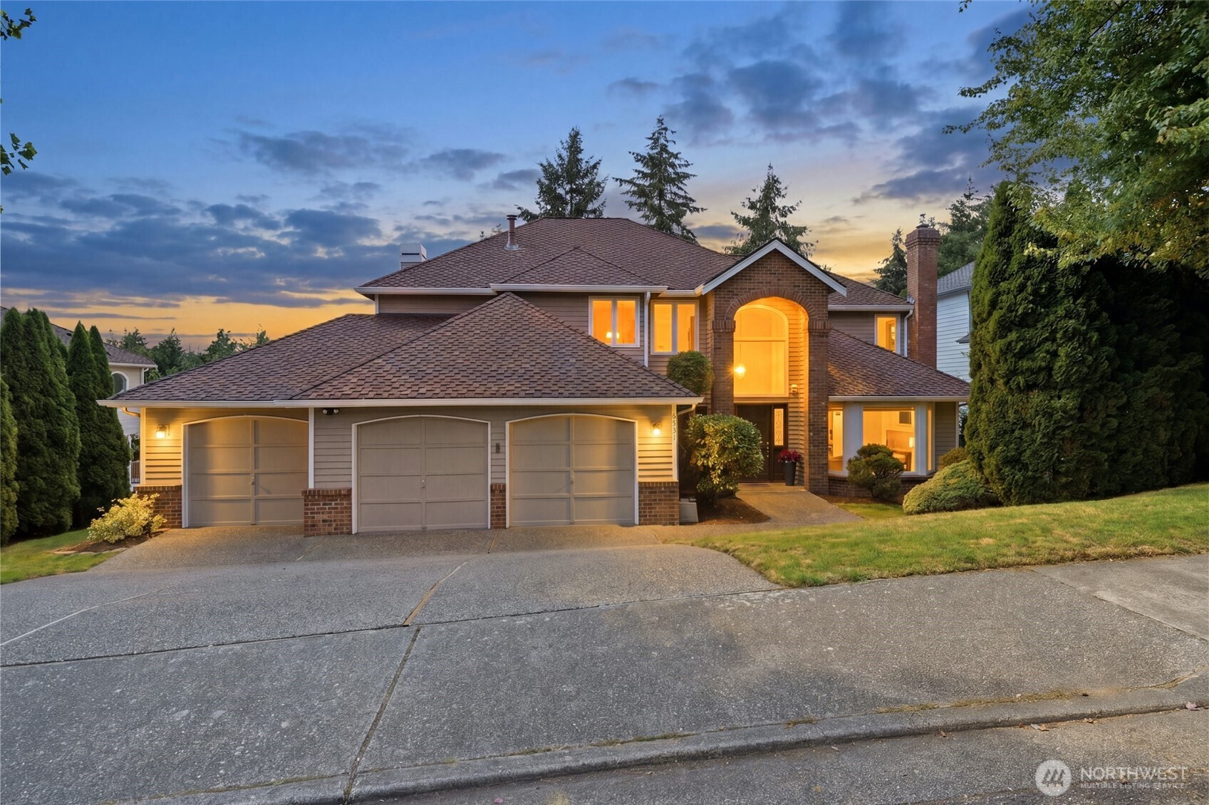 6531 154th Place Property Photo 1