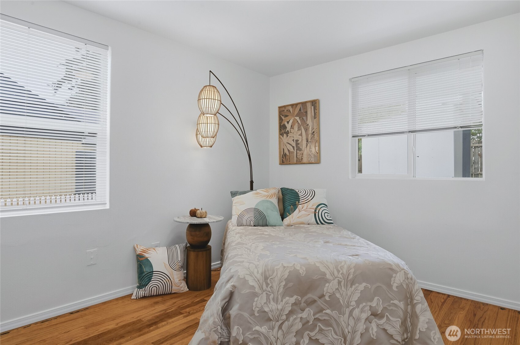7432 S 118th Place Property Photo 10