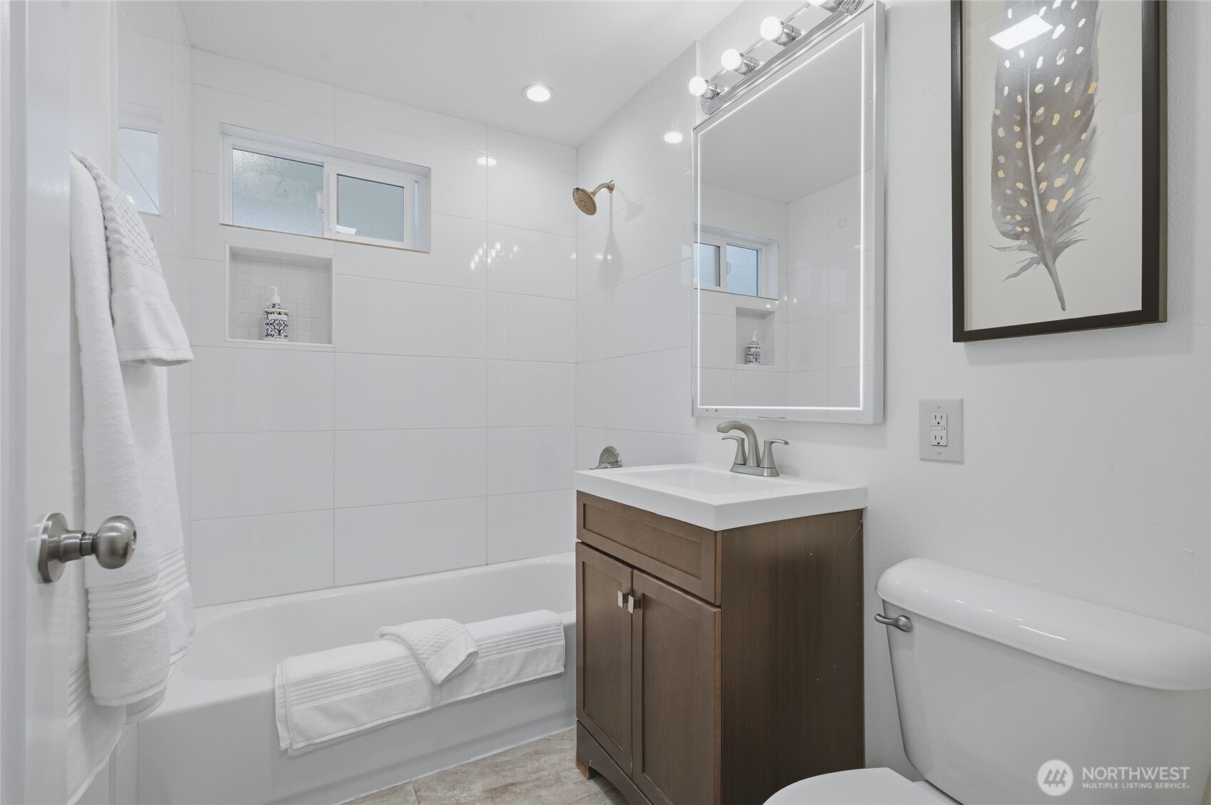 7432 S 118th Place Property Photo 12