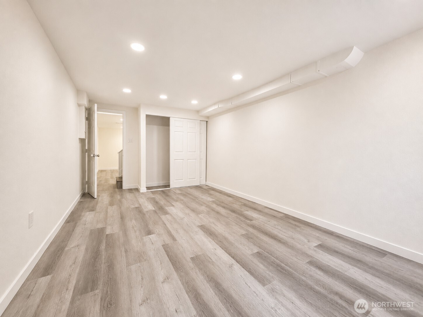 2502 202nd Place Property Photo 15