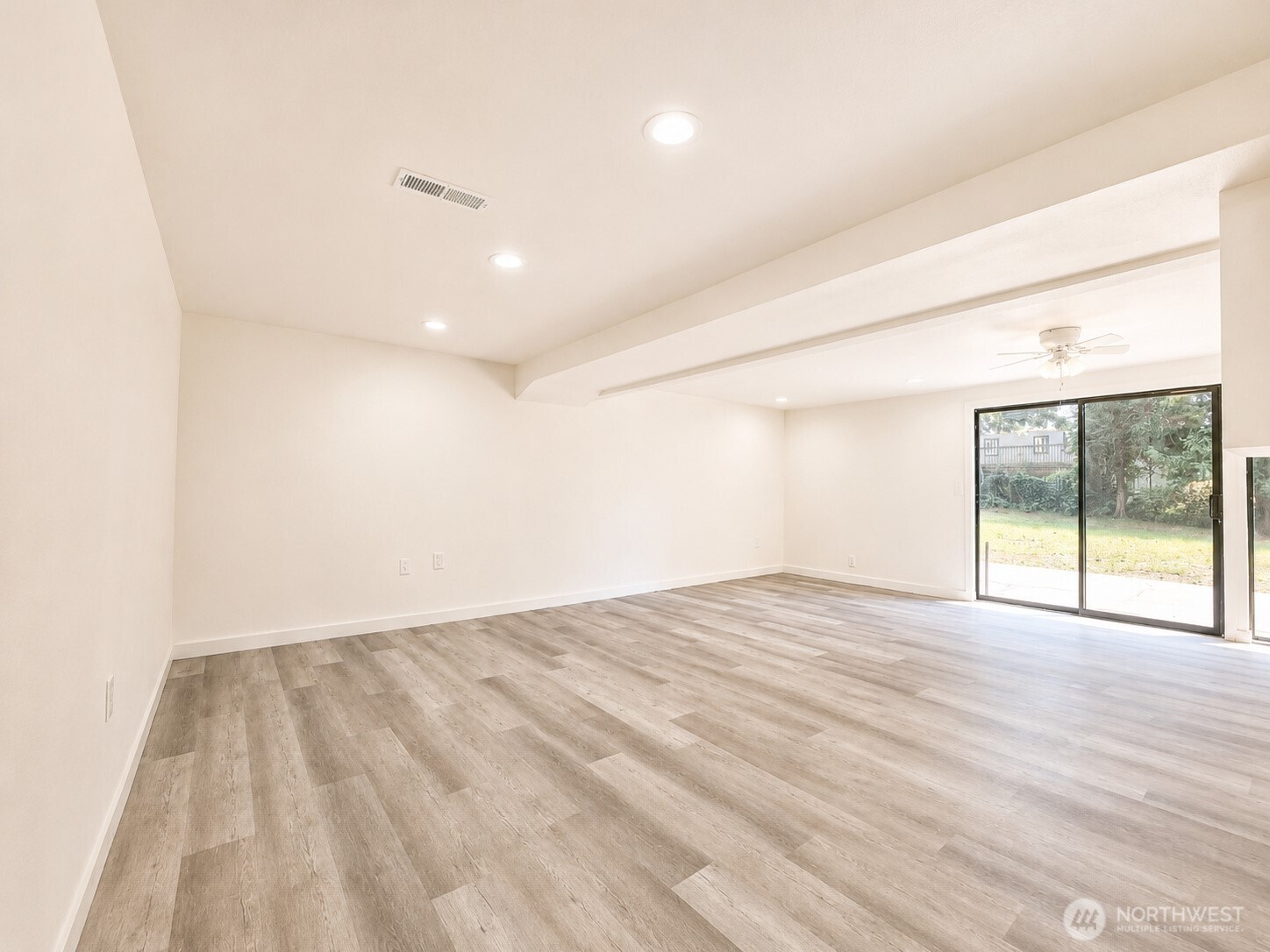 2502 202nd Place Property Photo 16