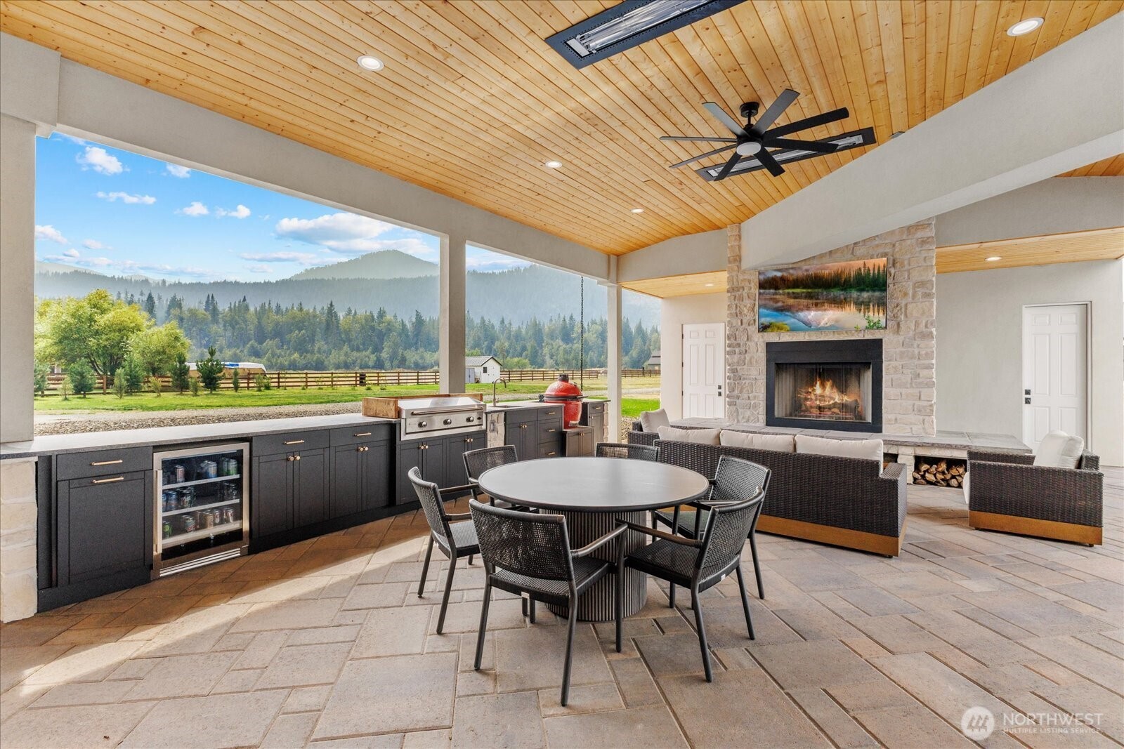 132 Old Cedars Road Property Photo 14