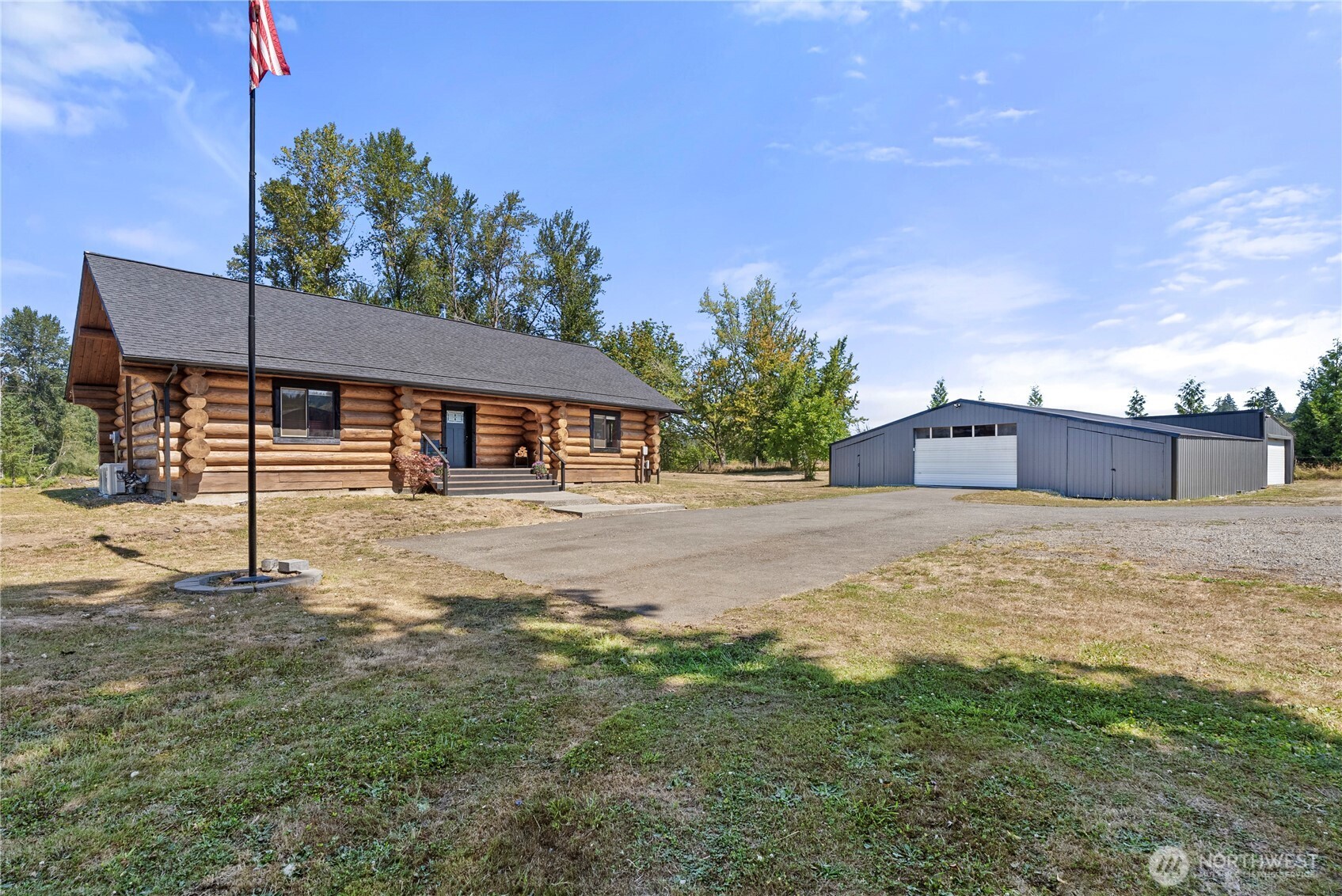 449 Collins Road Property Photo 2