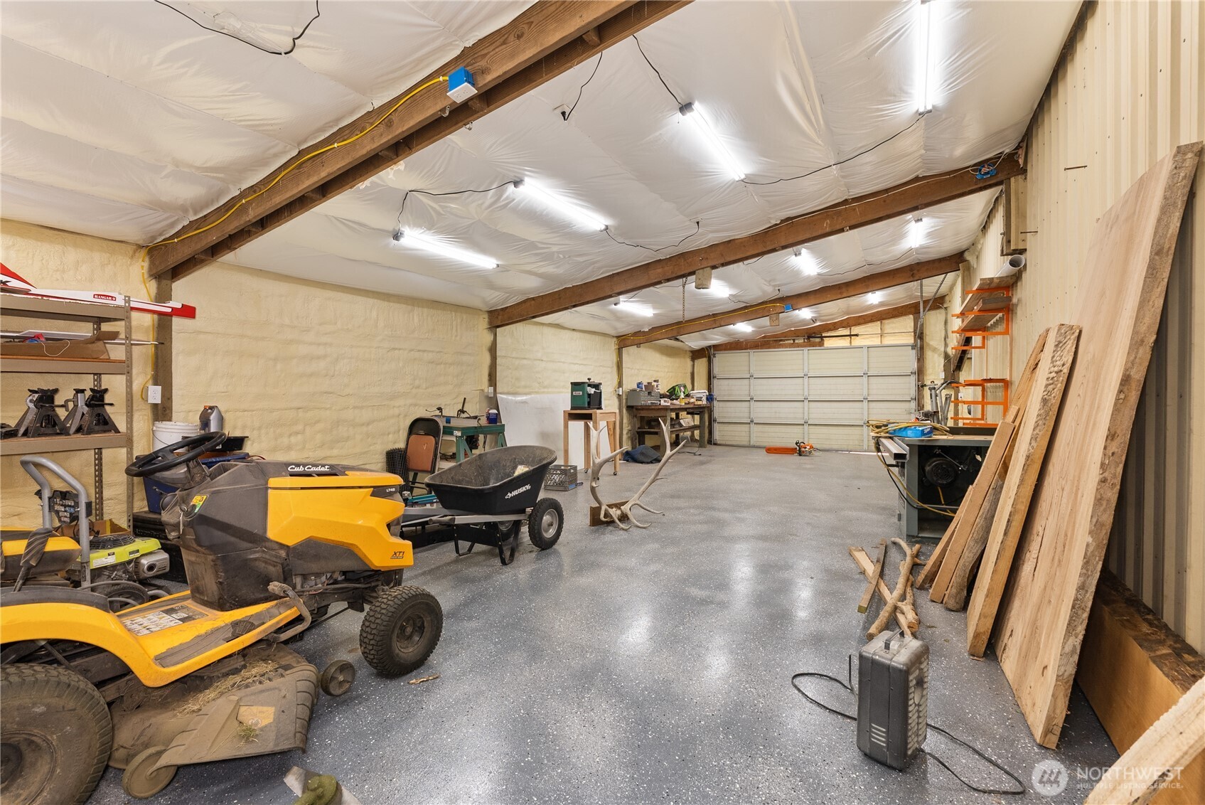 449 Collins Road Property Photo 34