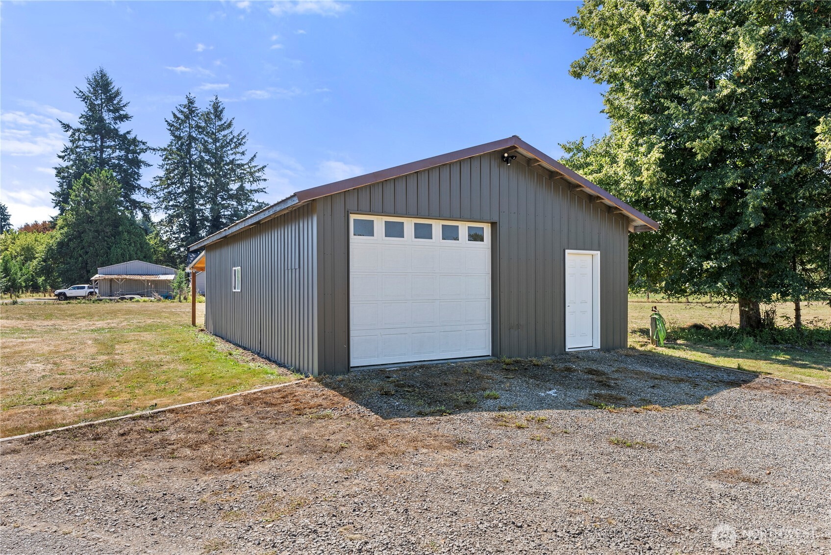 449 Collins Road Property Photo 36