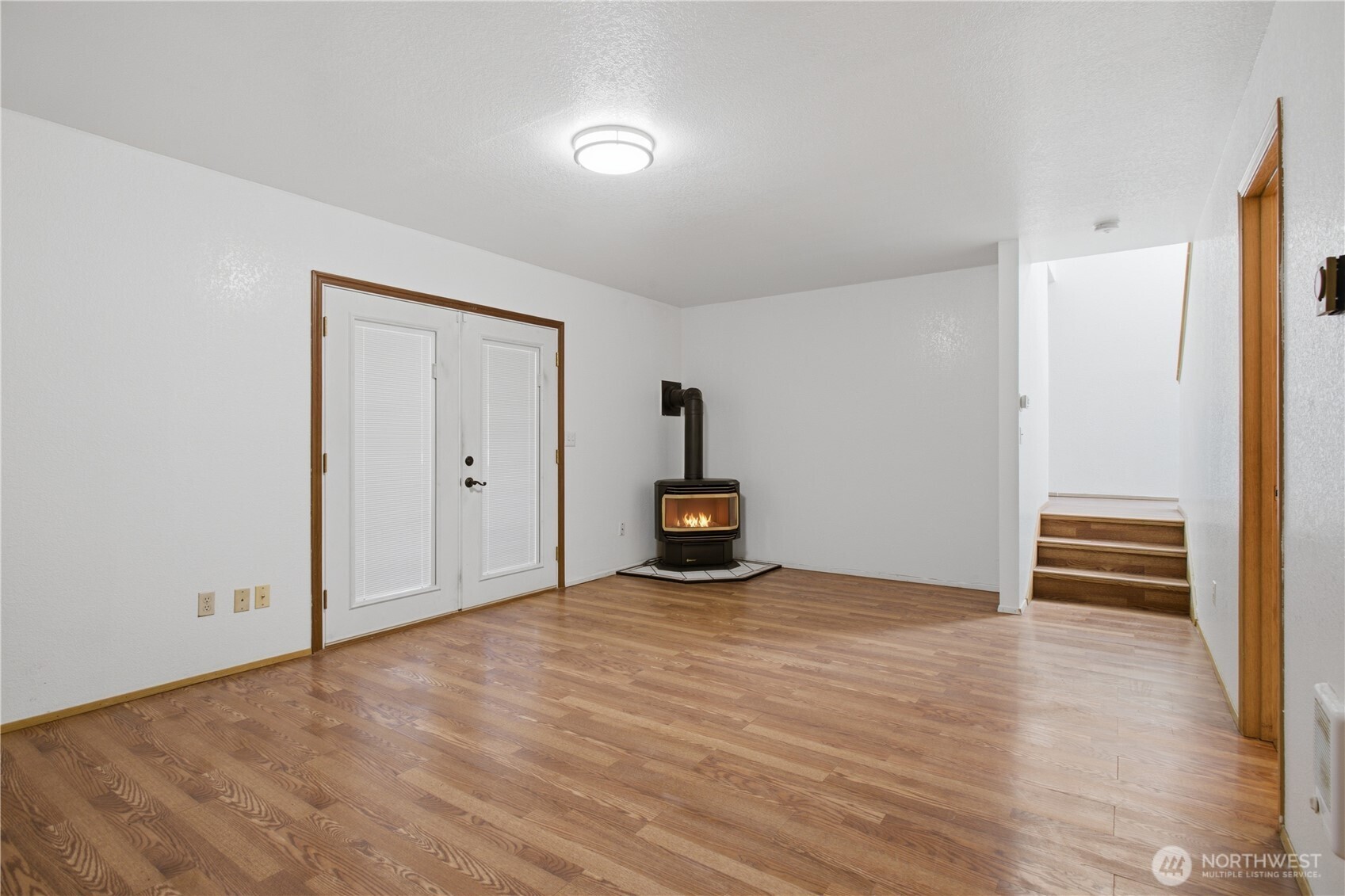 1239 Juniper Dr Se Property Photo 17