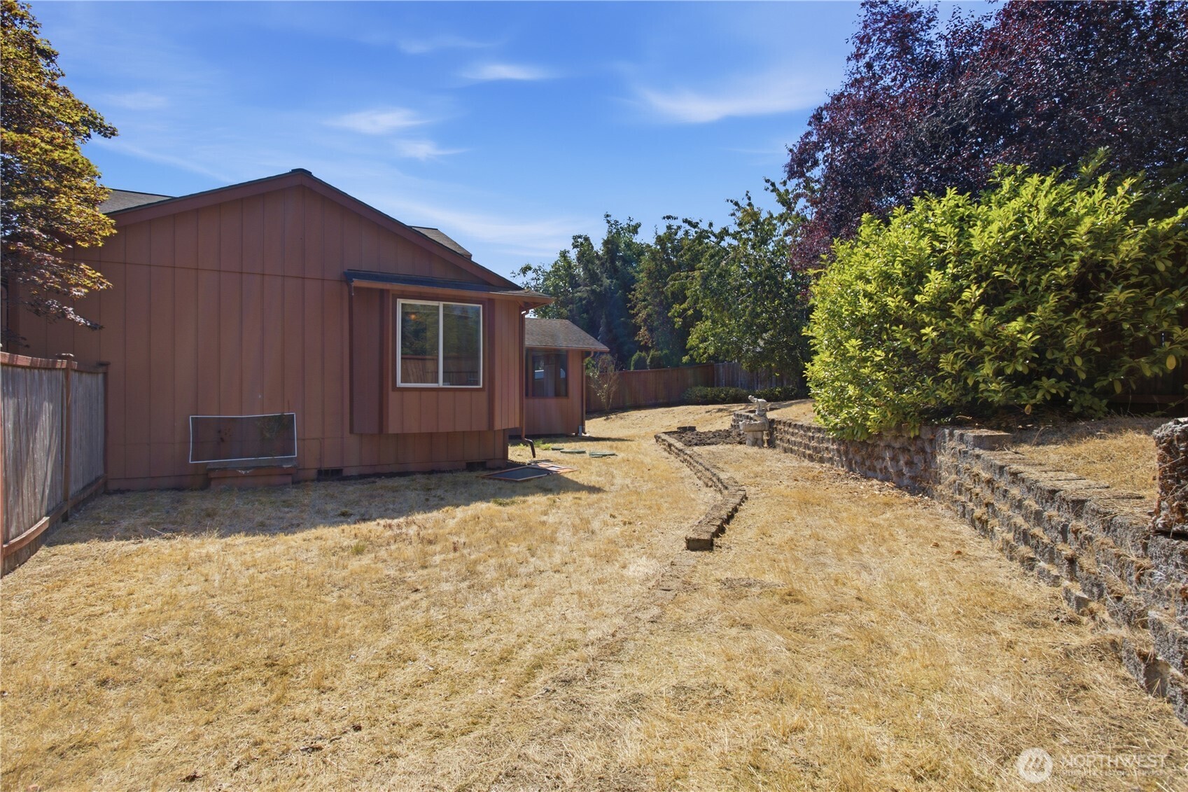1239 Juniper Dr Se Property Photo 29