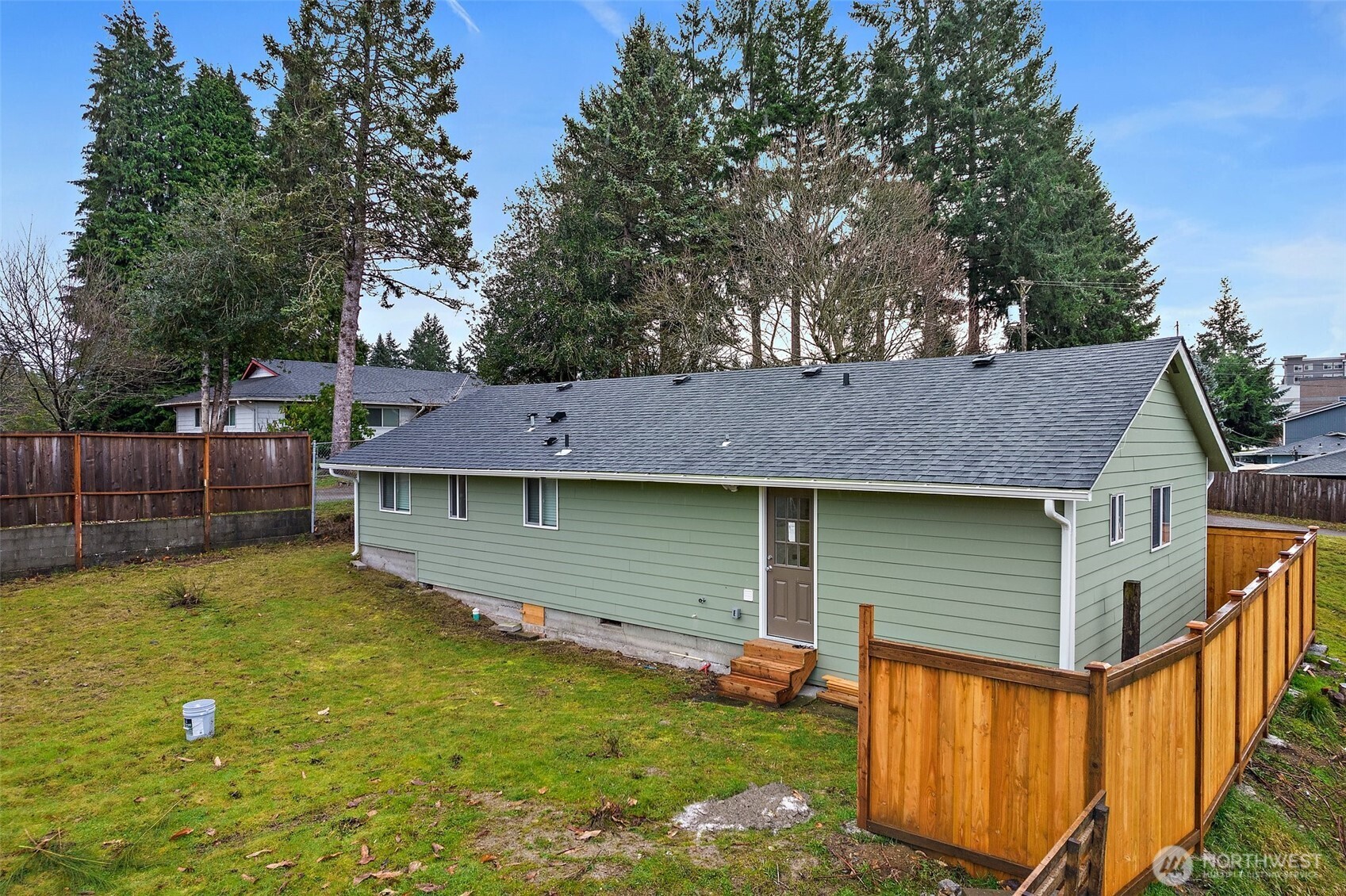 3311 Bridgeport Way Property Photo 8